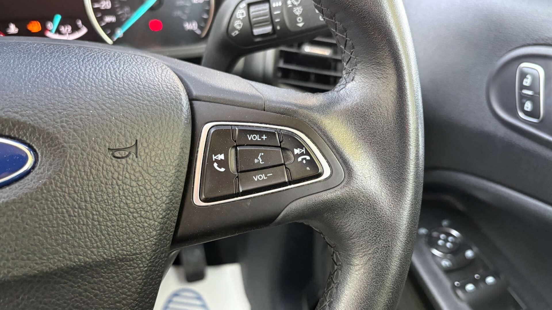 Ford Ecosport view 18