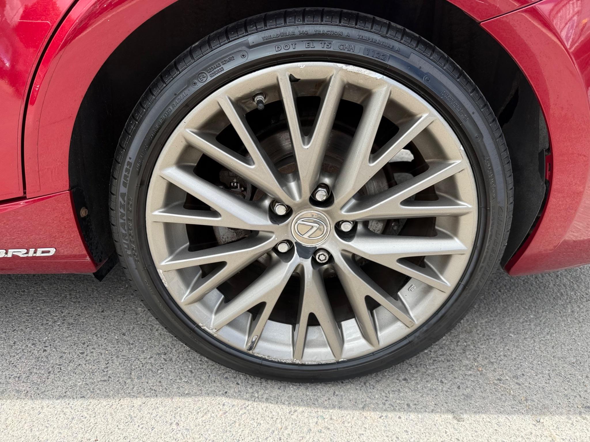 Lexus Is view 6