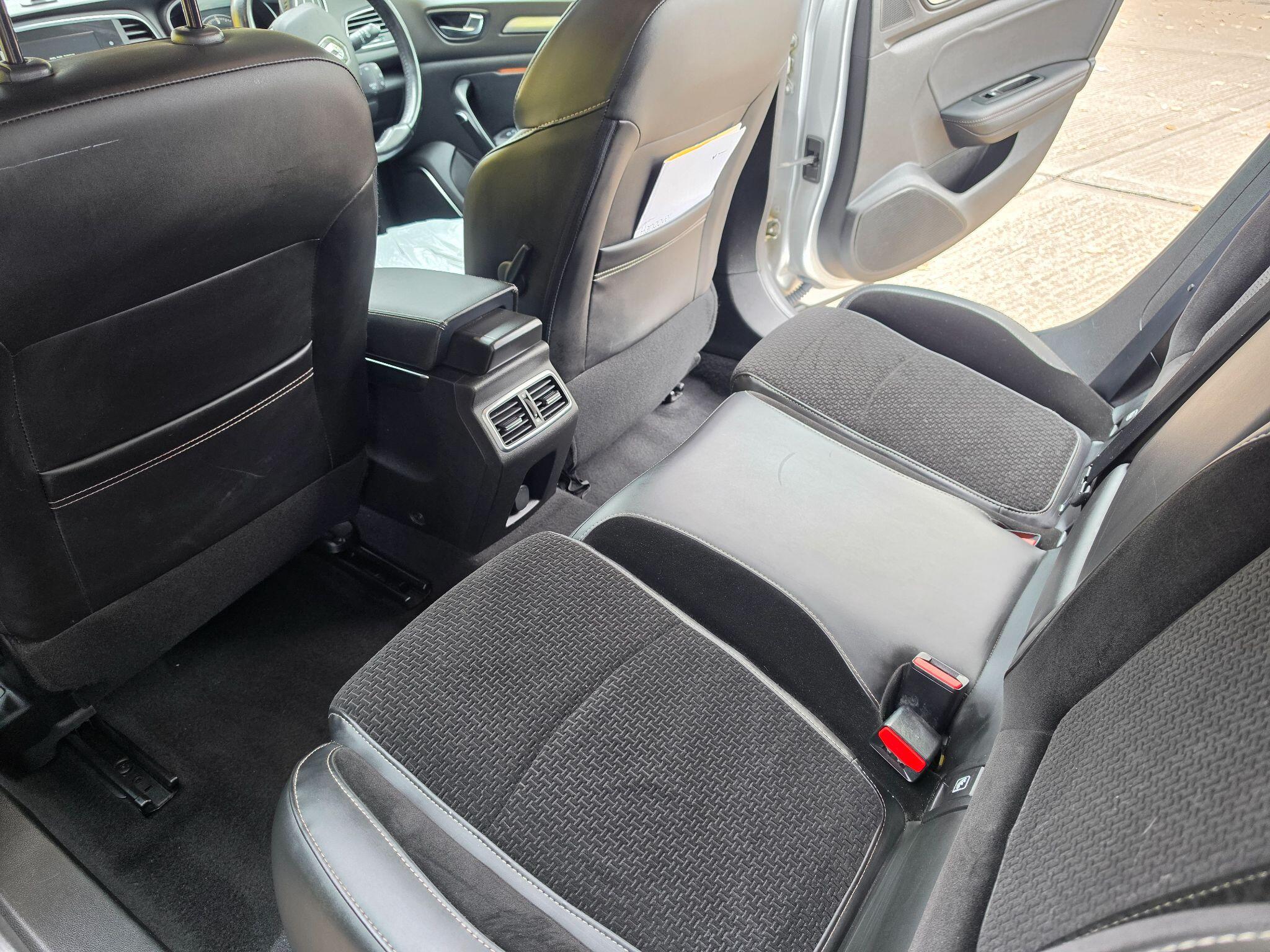 Renault Megane view 16