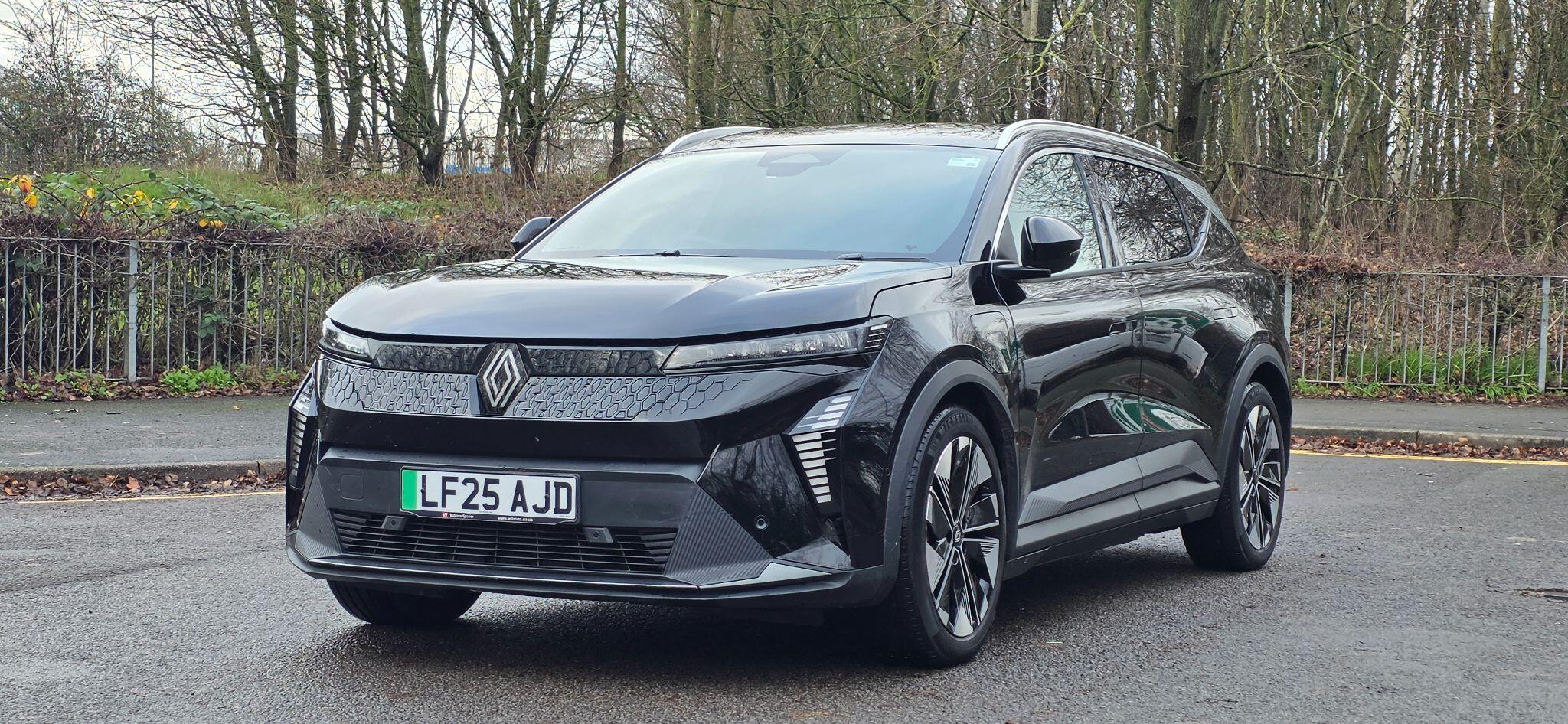 2025 Renault Scenic E-Tech long range 87kWh techno Auto 5dr (22kW Charger) • 186 miles image 1