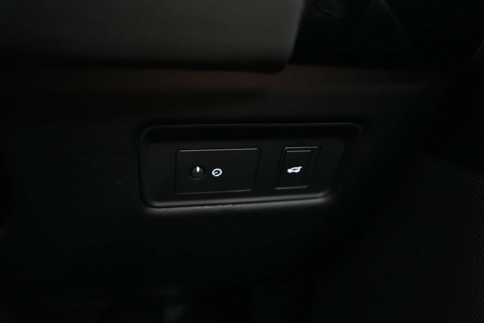 Land Rover Range Rover Sport view 44