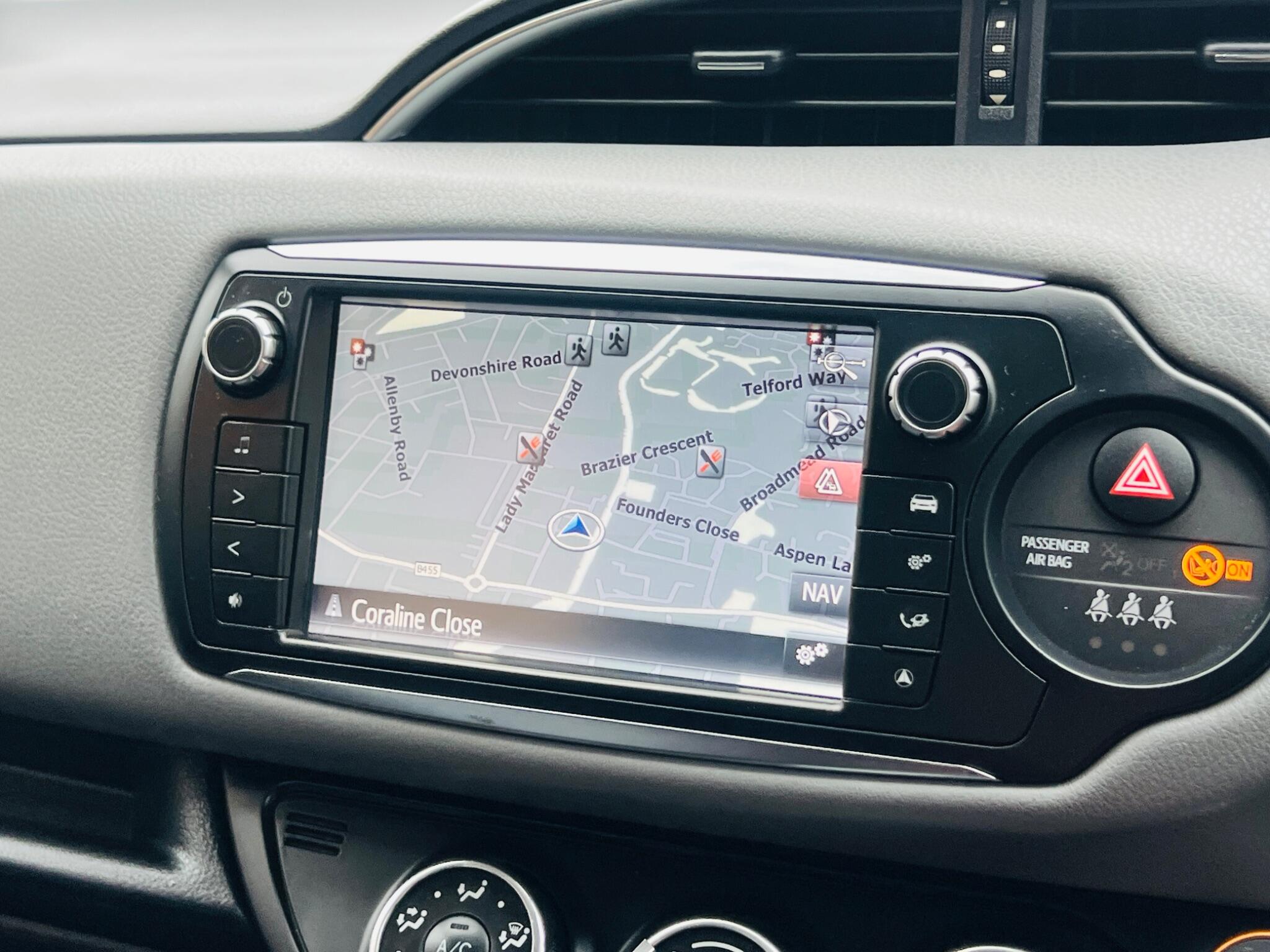 Toyota Yaris view 42
