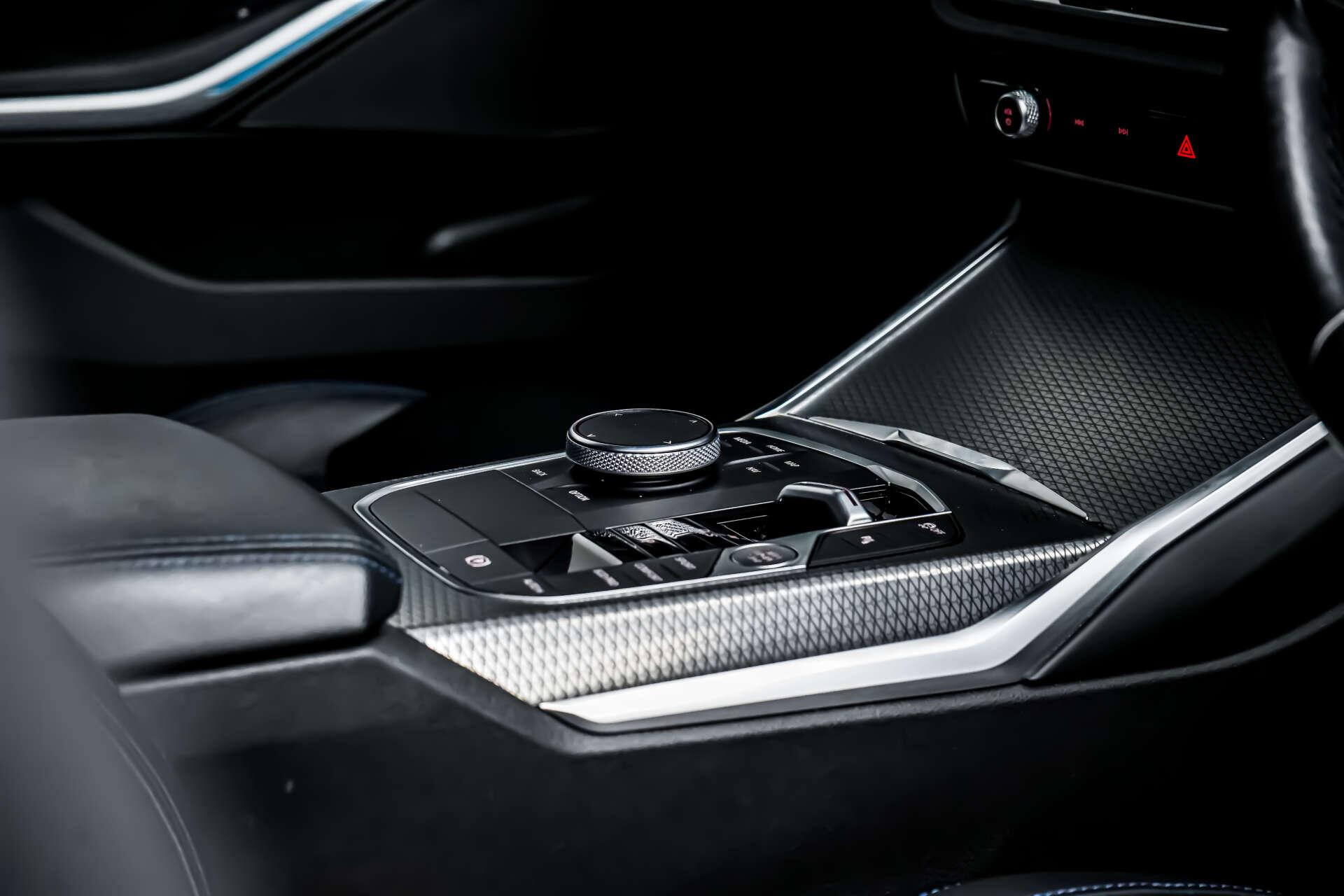 BMW 3 Series view 18