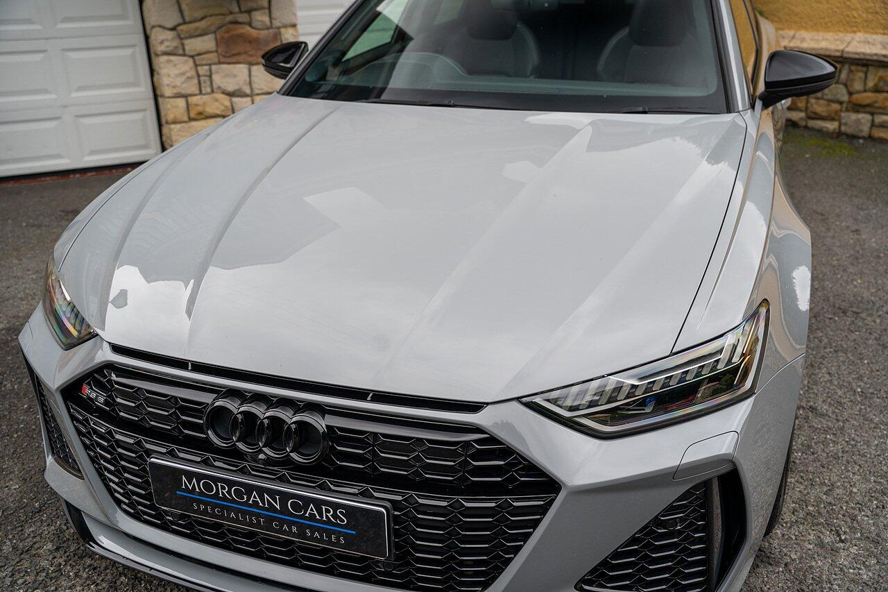 Audi RS6 view 34