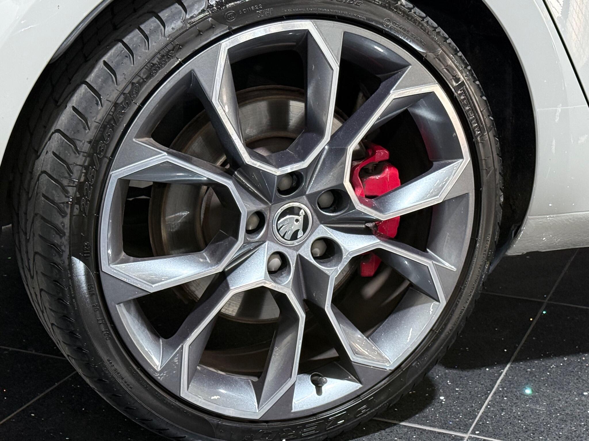 Skoda Octavia view 65