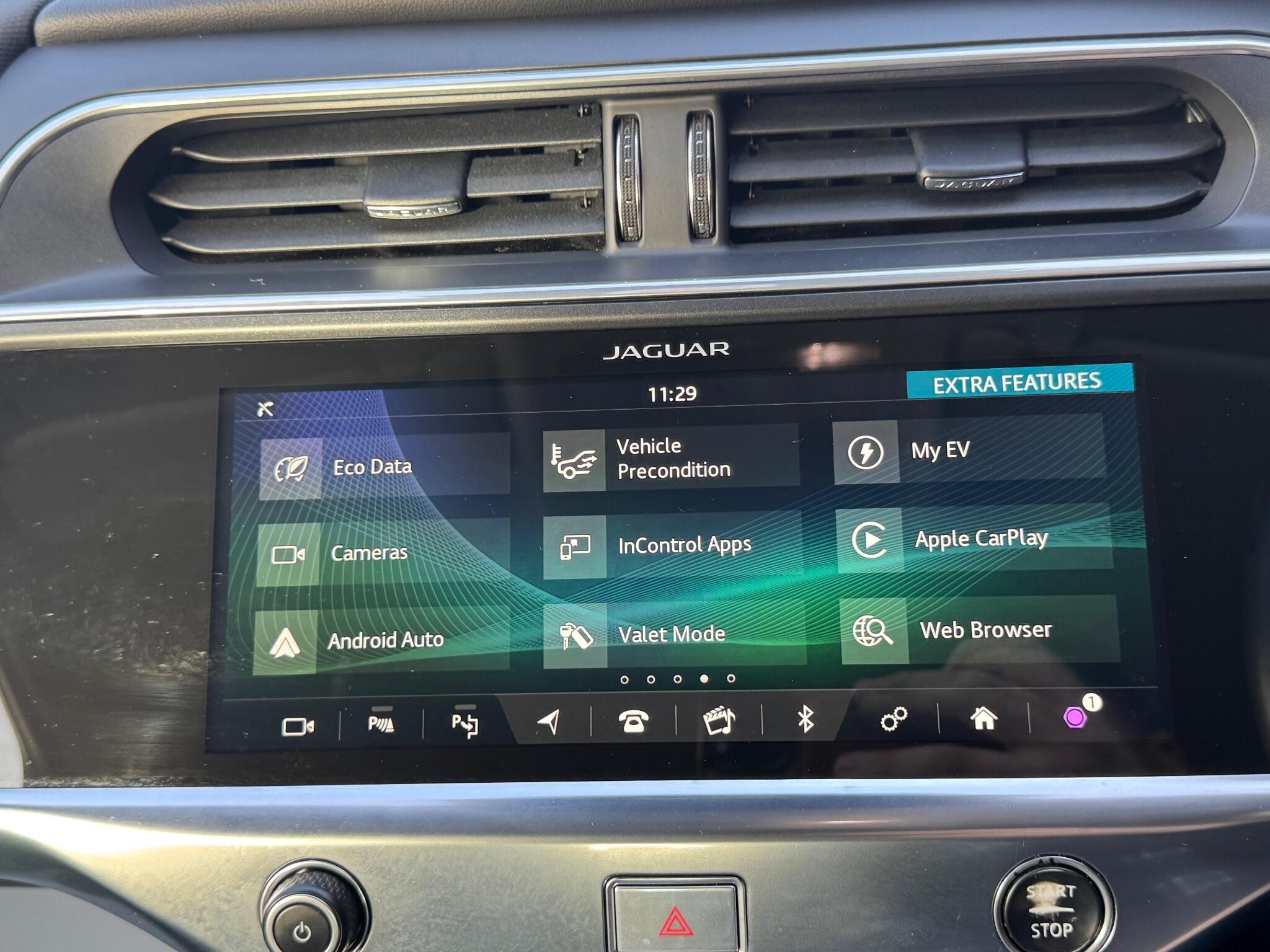 Jaguar I-Pace view 27