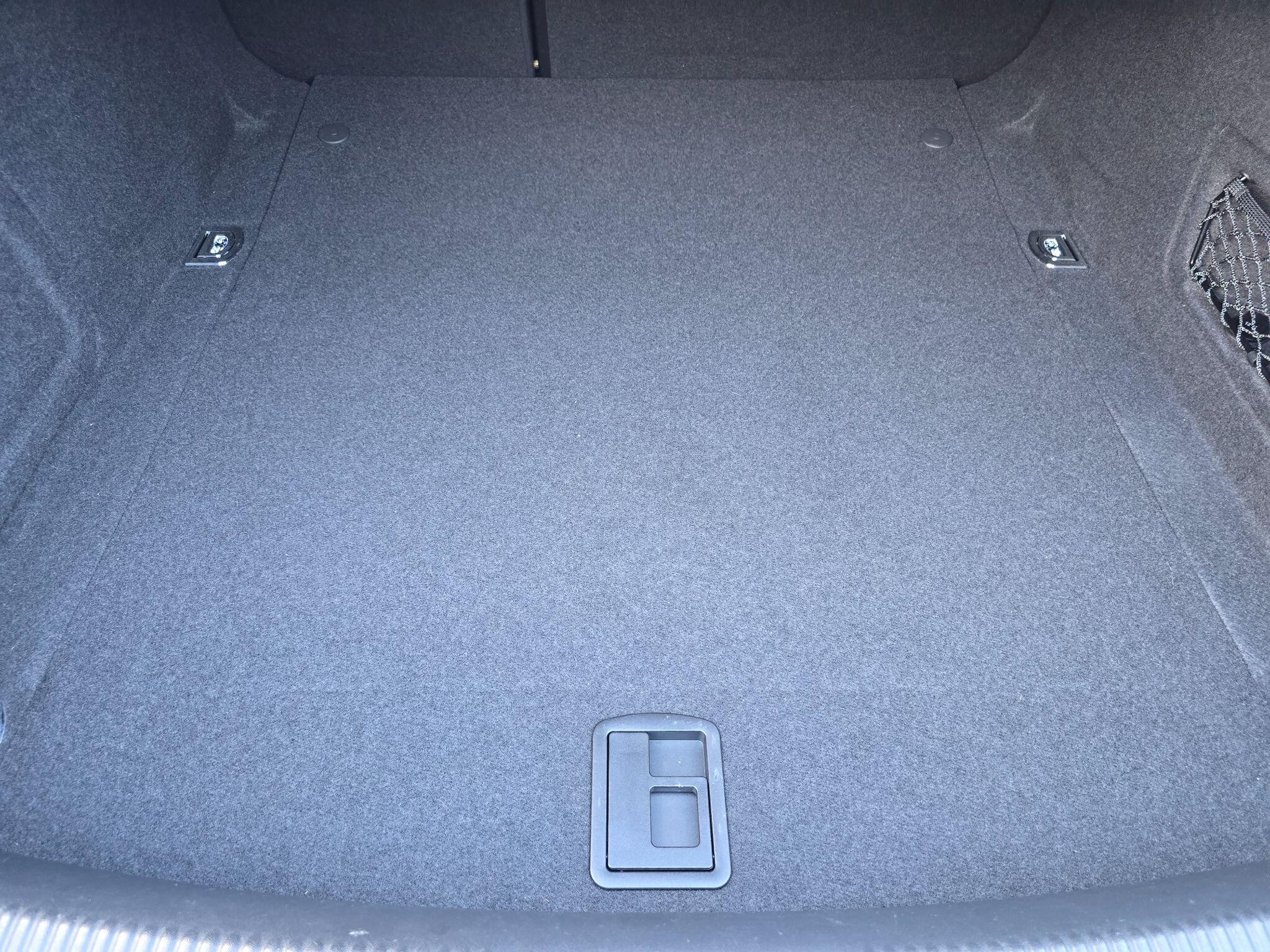 Audi A4 view 57