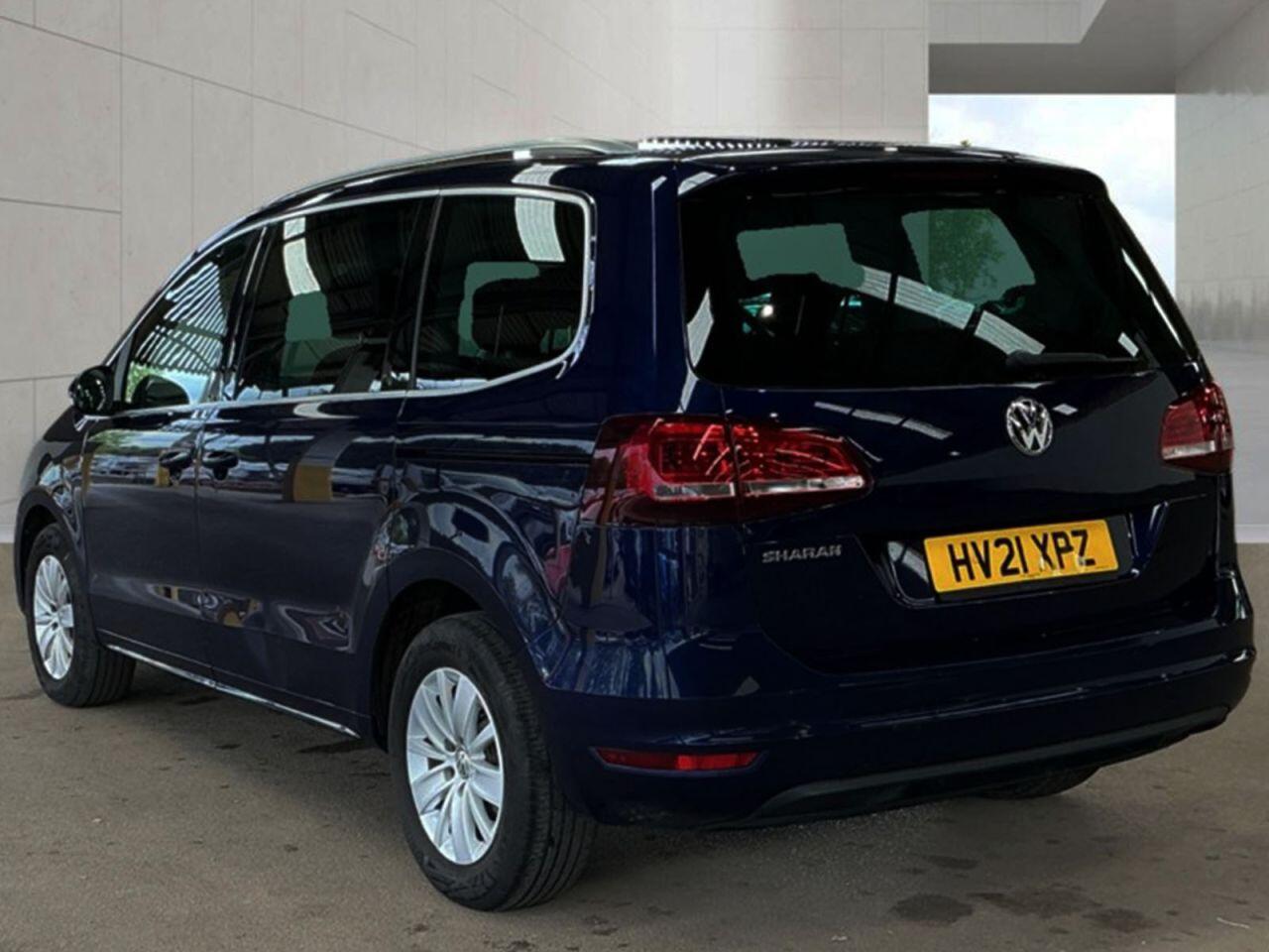 Volkswagen Sharan view 3