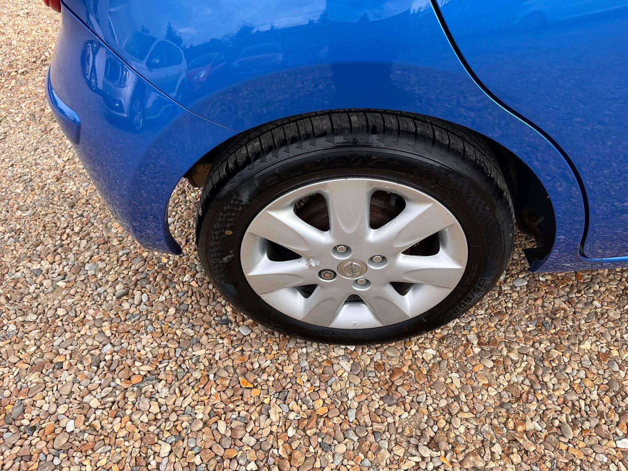 Nissan Micra view 32