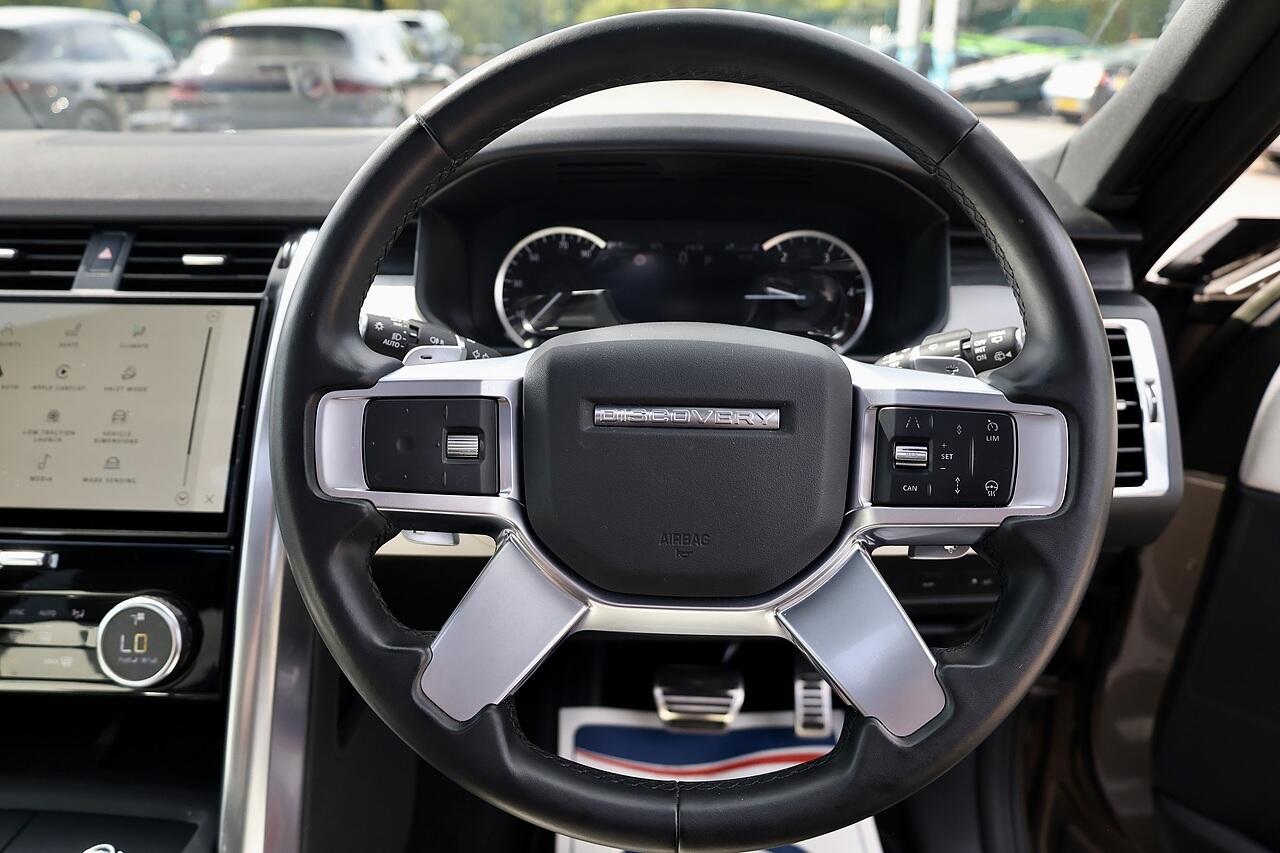 Land Rover Discovery 3 view 21