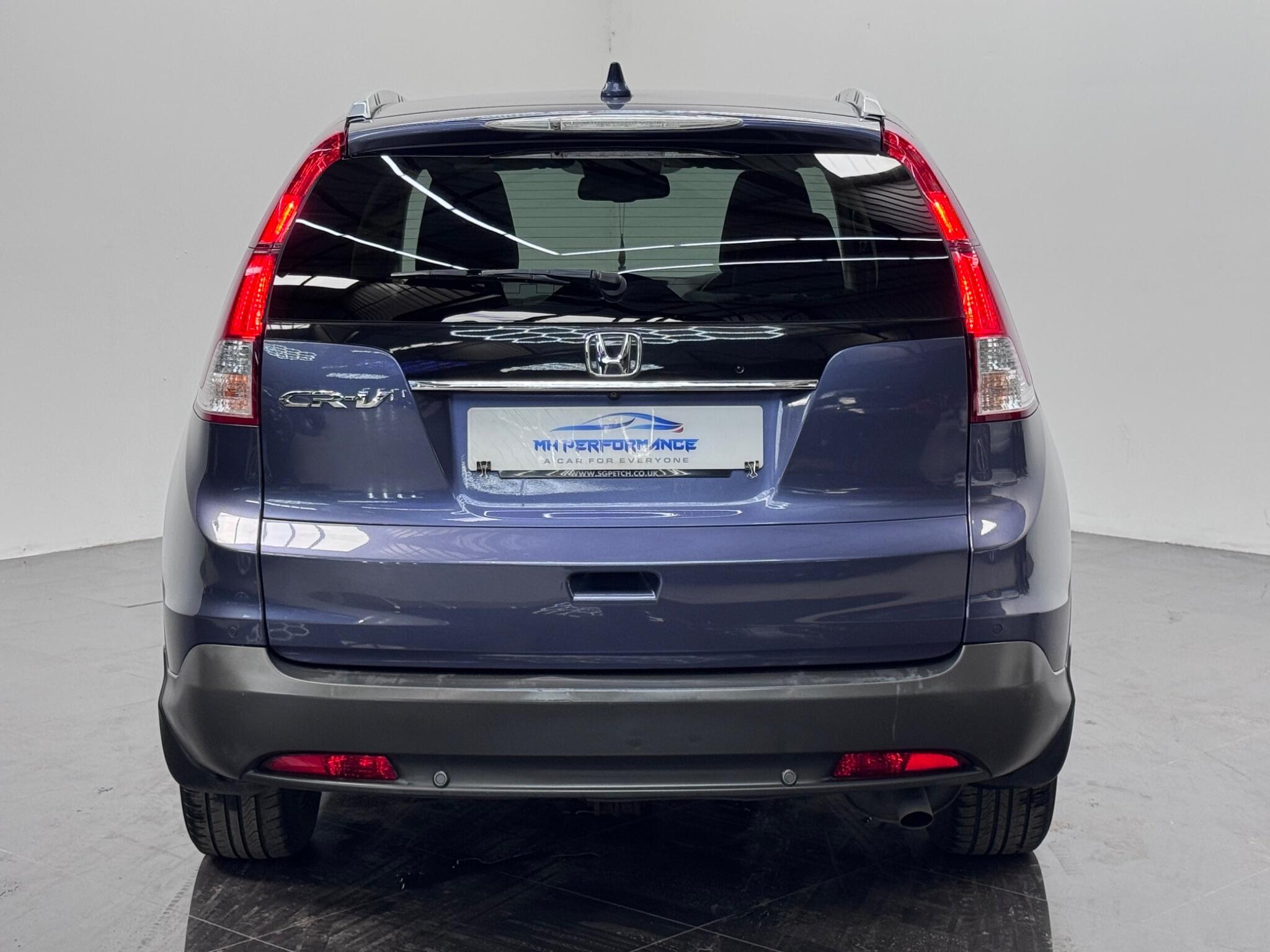 Honda CR-V view 4