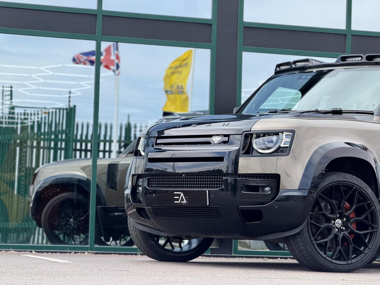 Land Rover Defender view 18