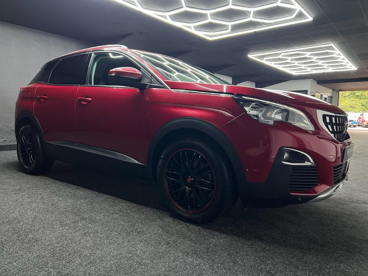 Peugeot 3008 view 16