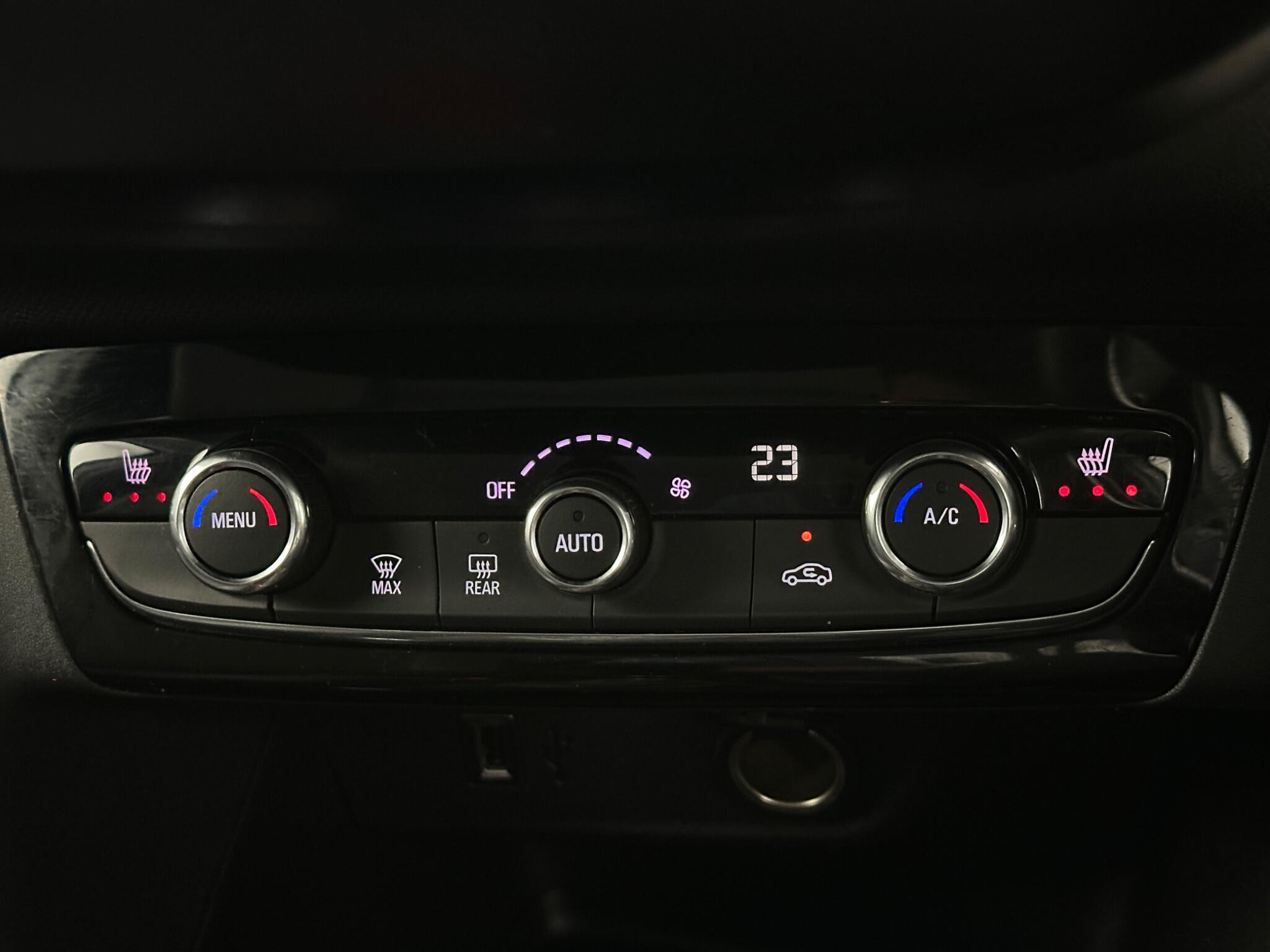 Vauxhall Corsa view 22