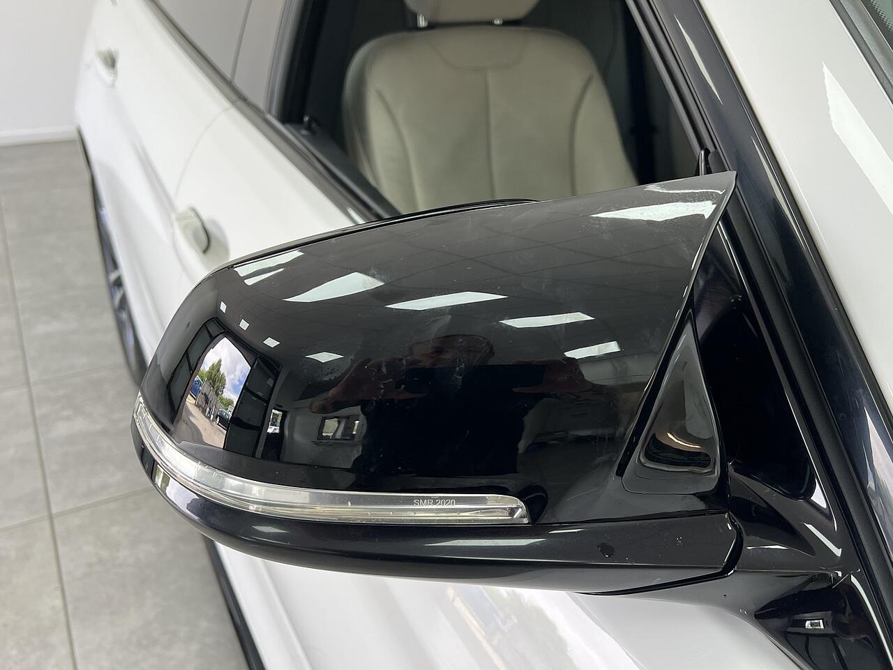 BMW 4 Series view 10