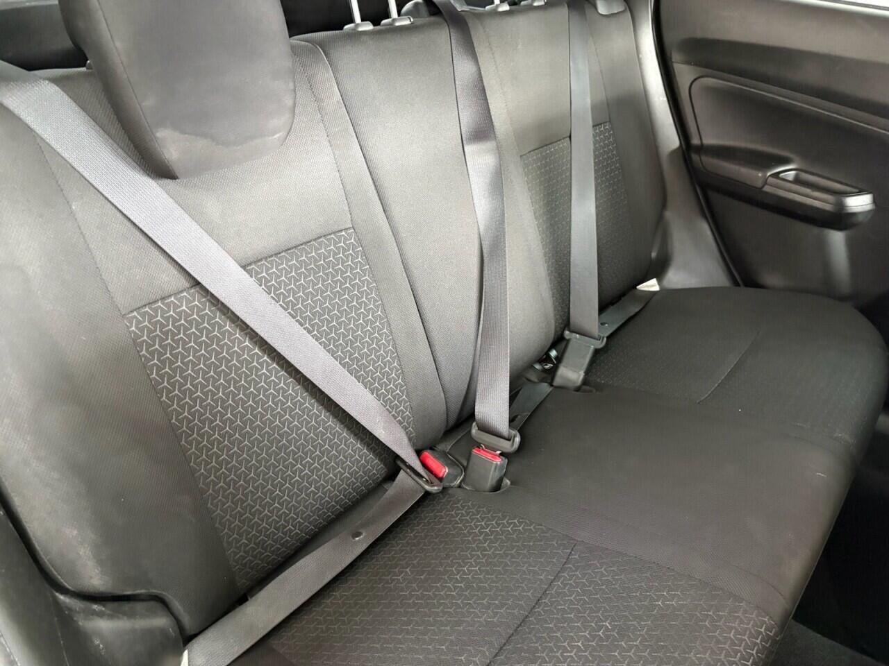Suzuki Swift view 12