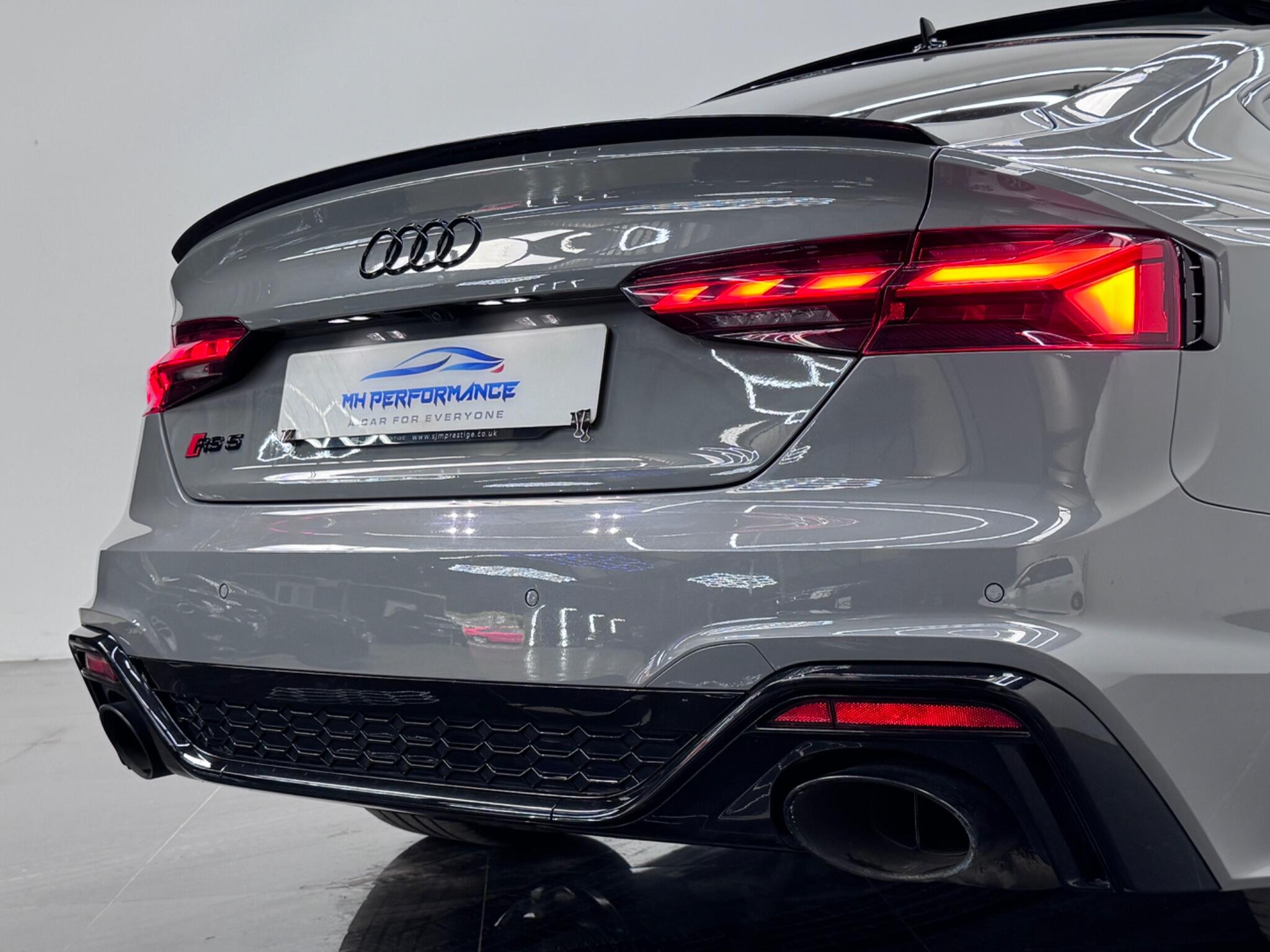 Audi RS5 view 36