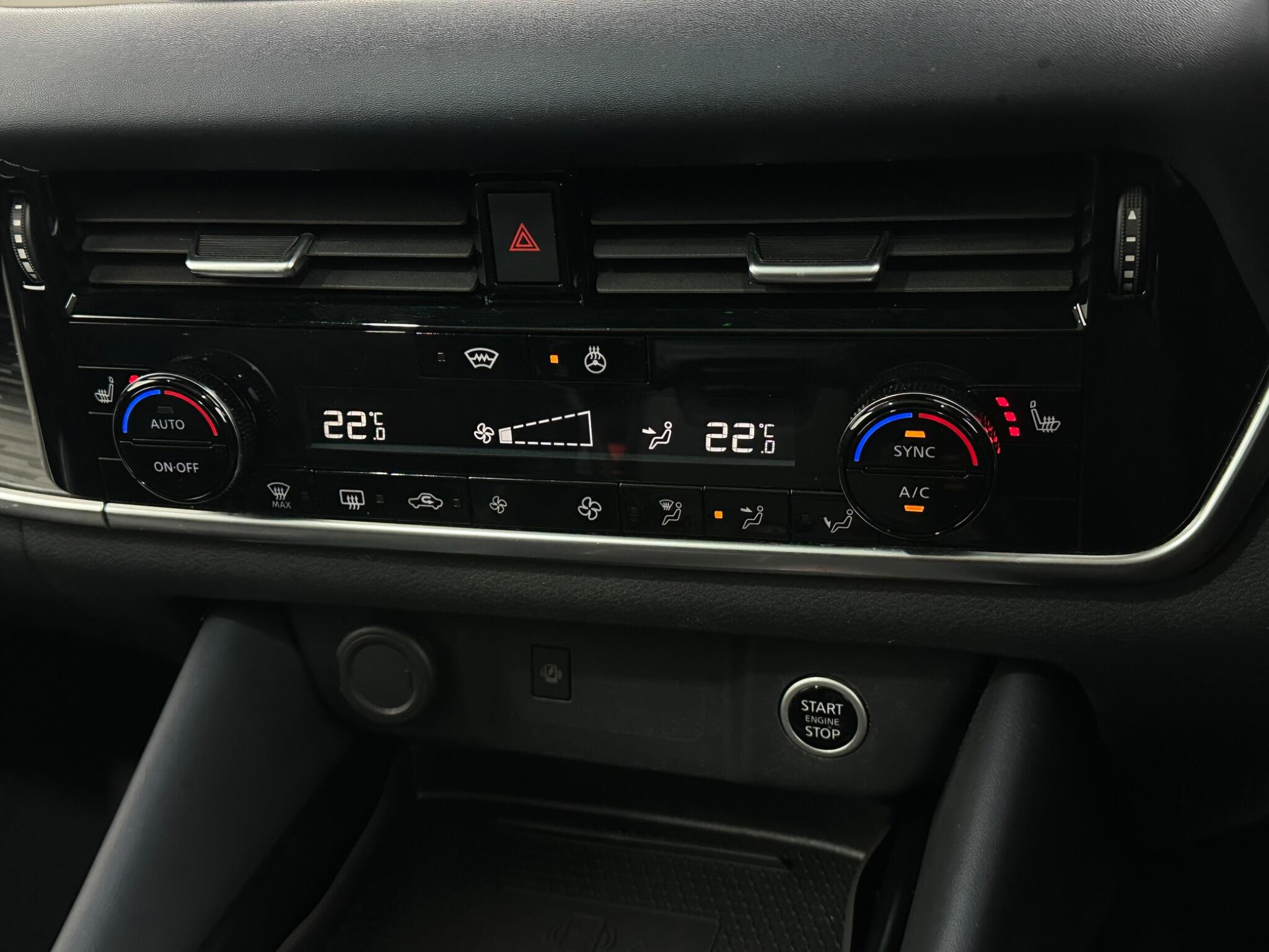 Nissan Qashqai view 22
