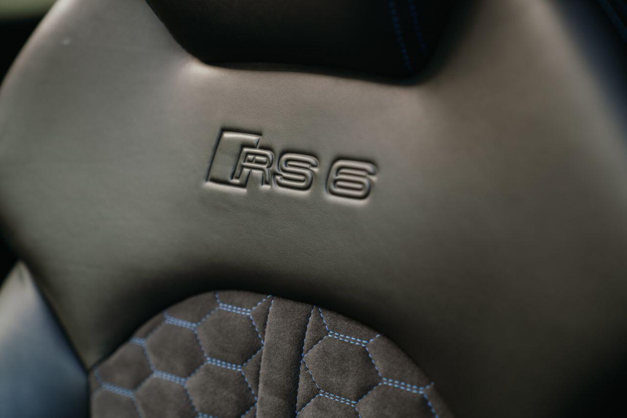 Audi RS6 view 86