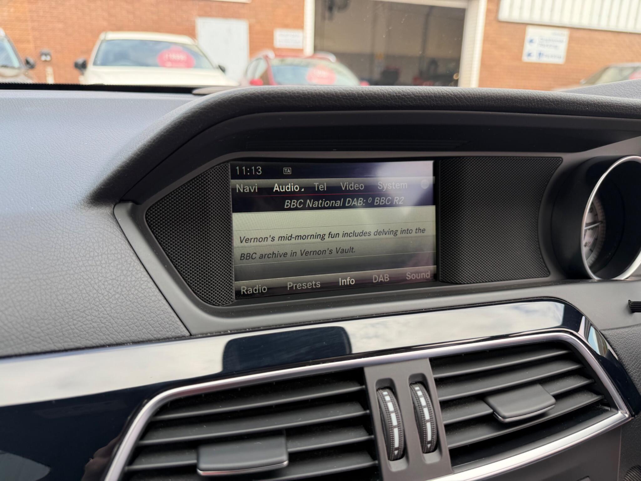 Mercedes-Benz C-Class view 72