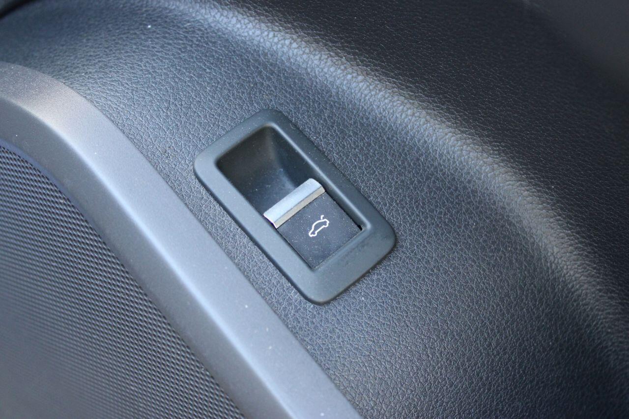 Audi SQ5 view 55
