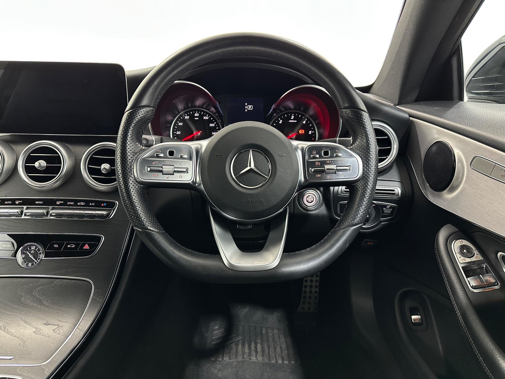 Mercedes-Benz C-Class view 13