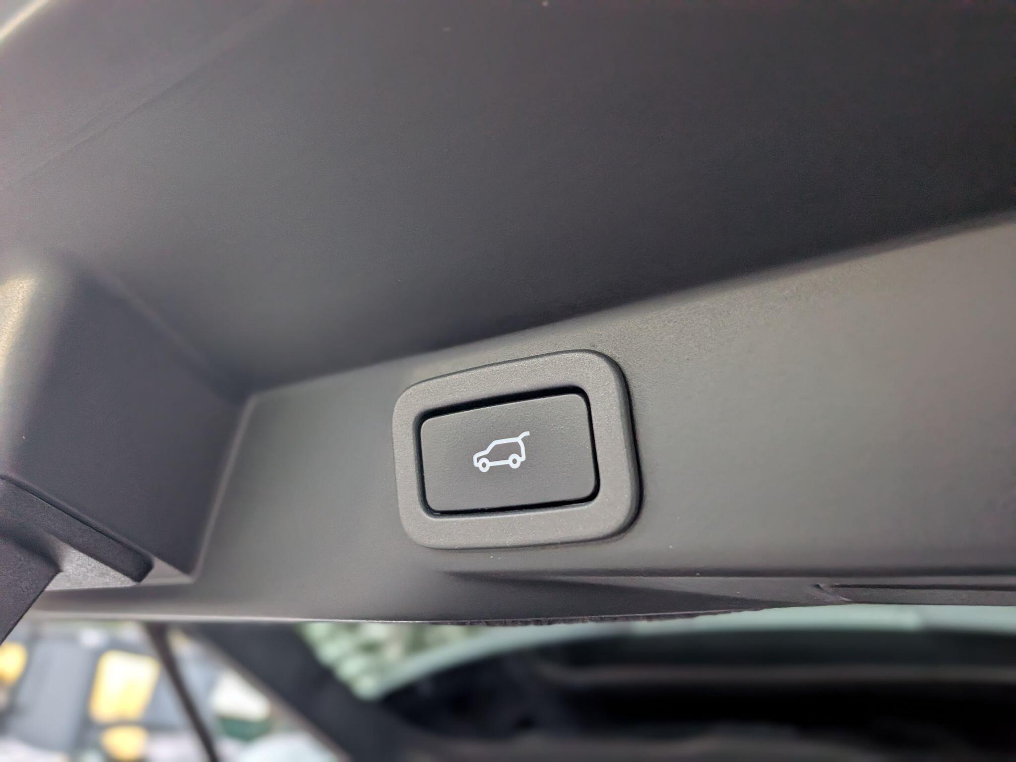 Land Rover Range Rover Sport view 61