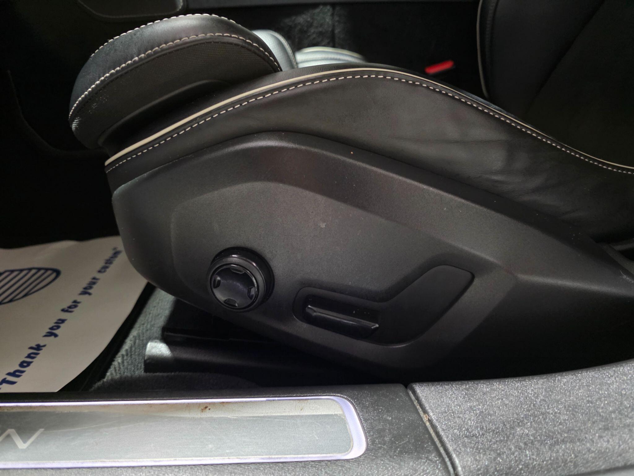 Volvo S90 view 31