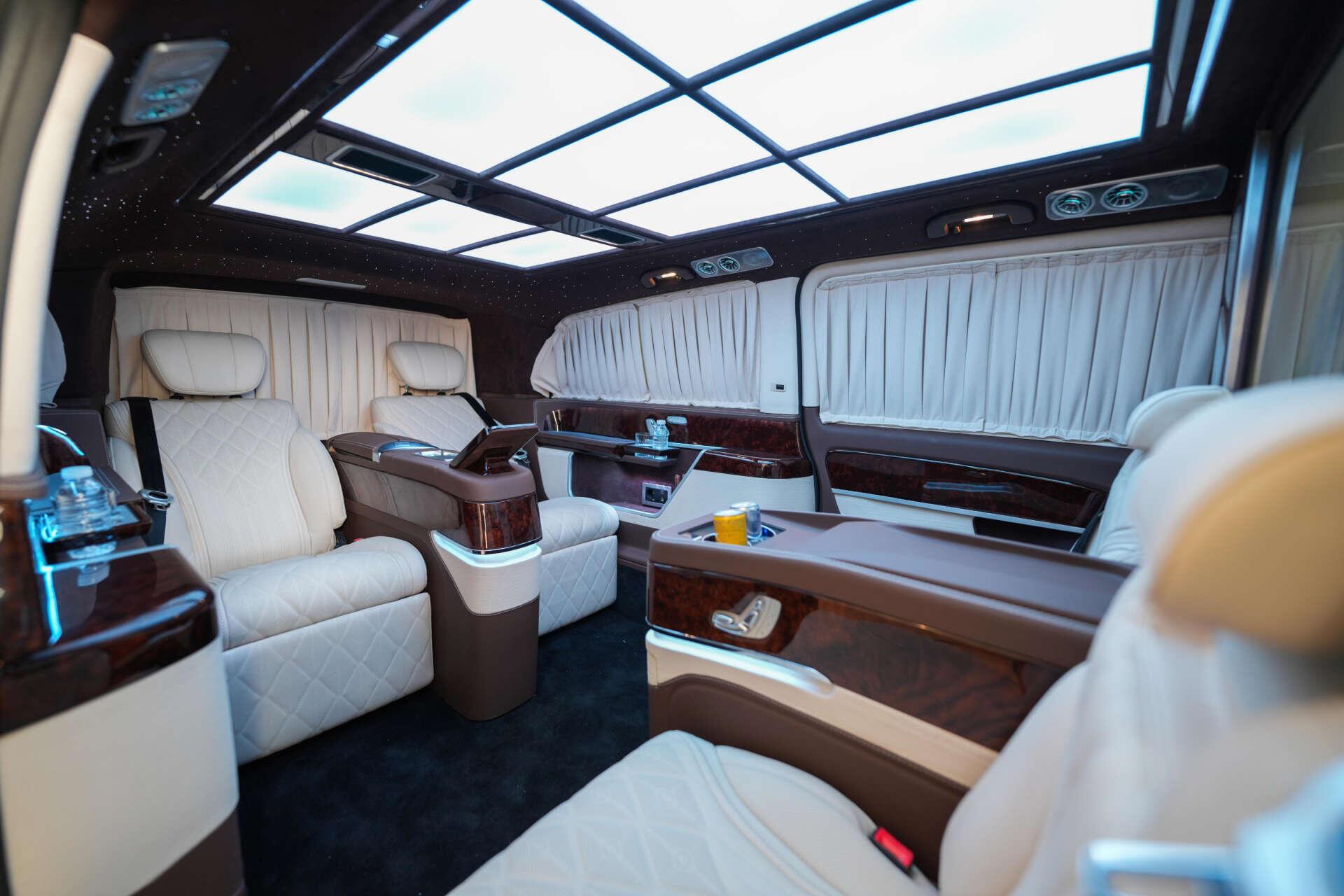 Mercedes-Benz V Class view 7