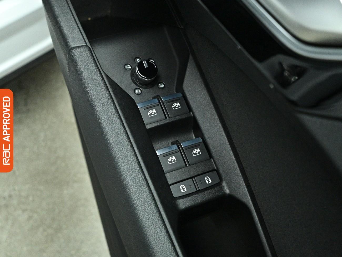 Audi Q4 E-Tron view 23