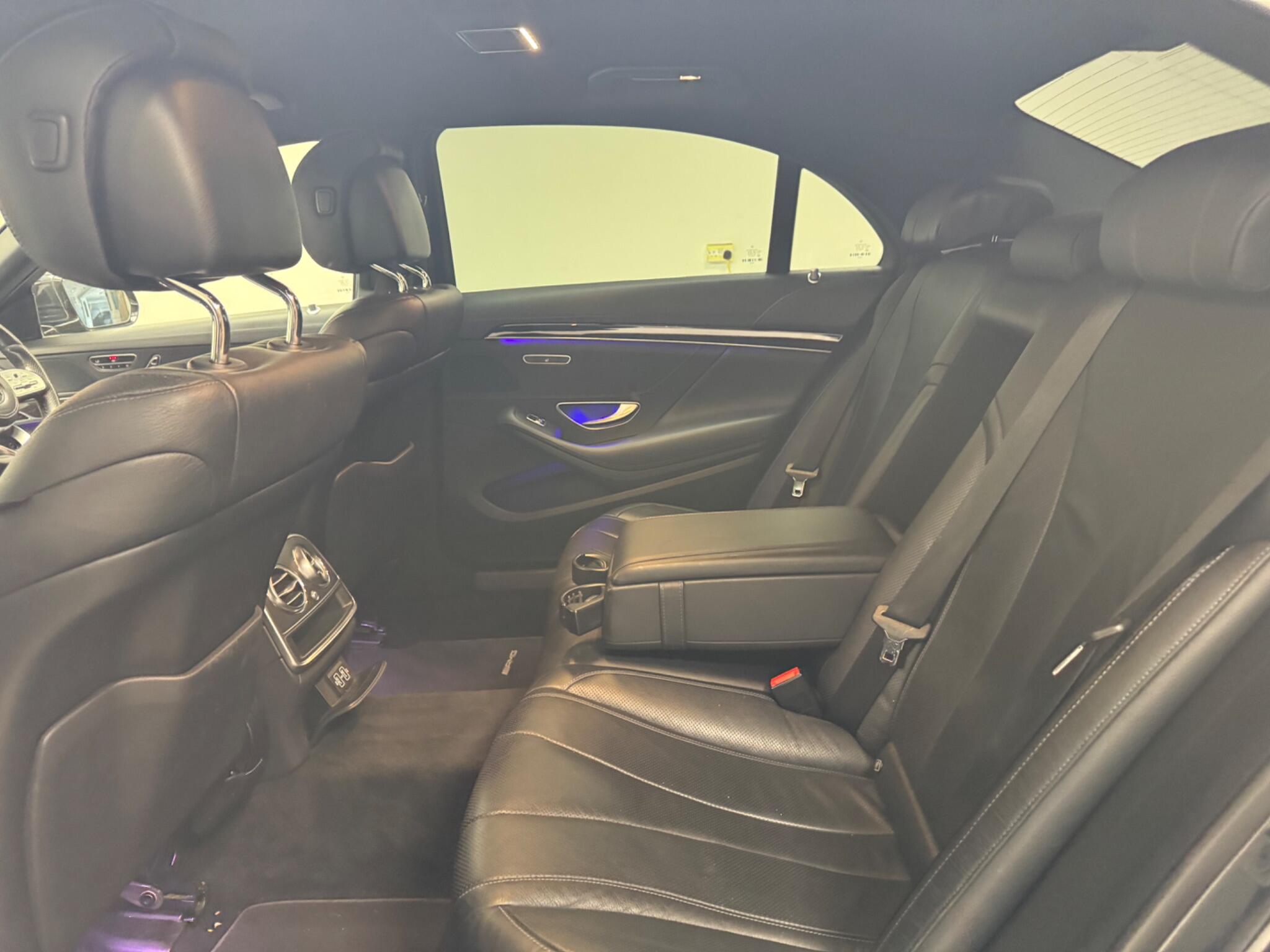 Mercedes-Benz S-Class view 10
