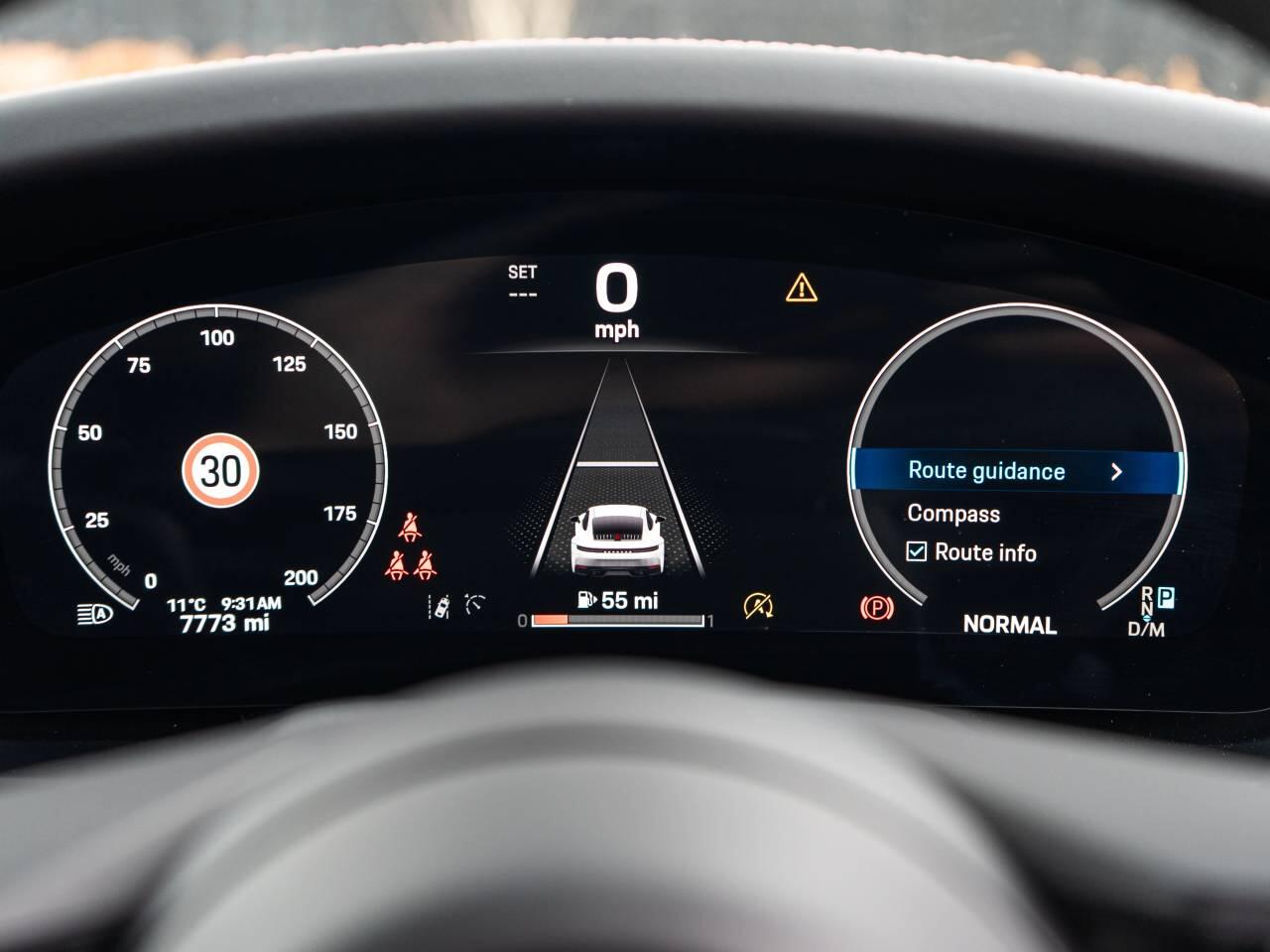 Porsche 911 view 36