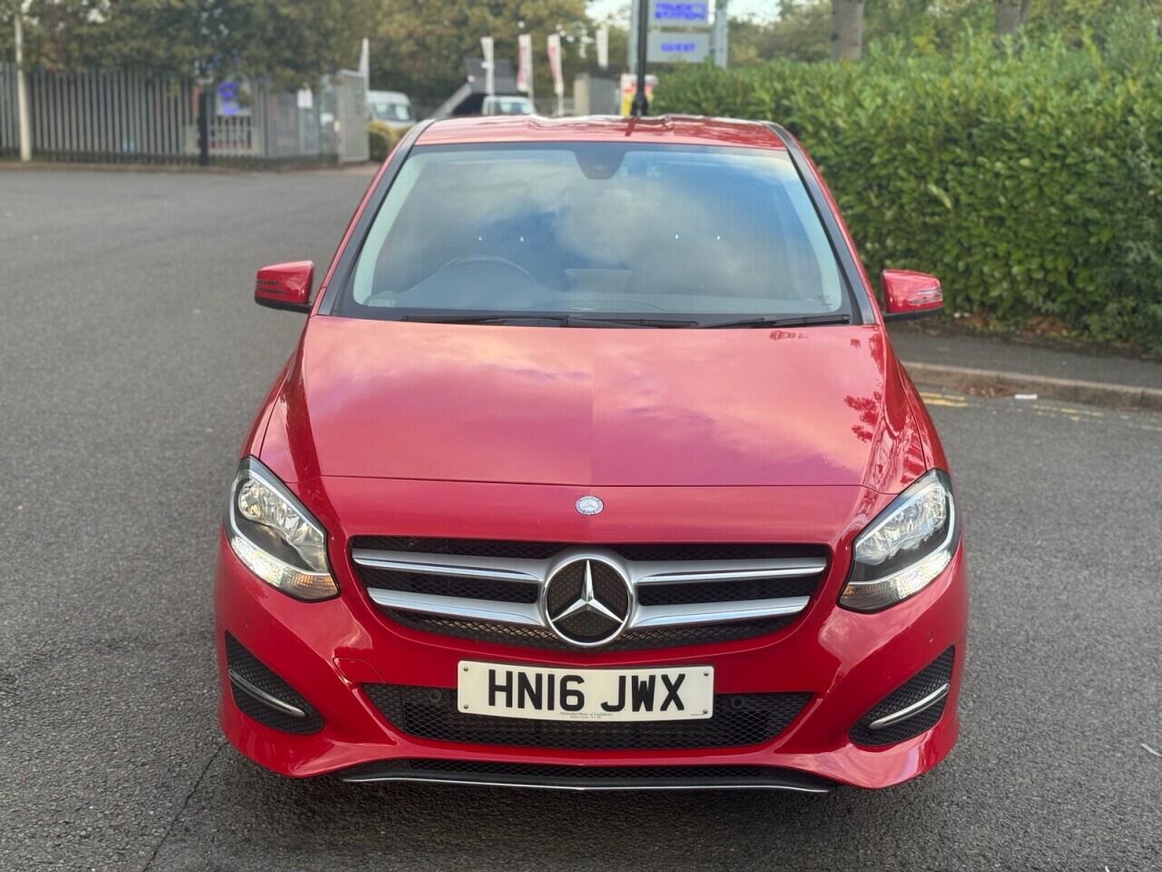 Mercedes-Benz B-Class view 2