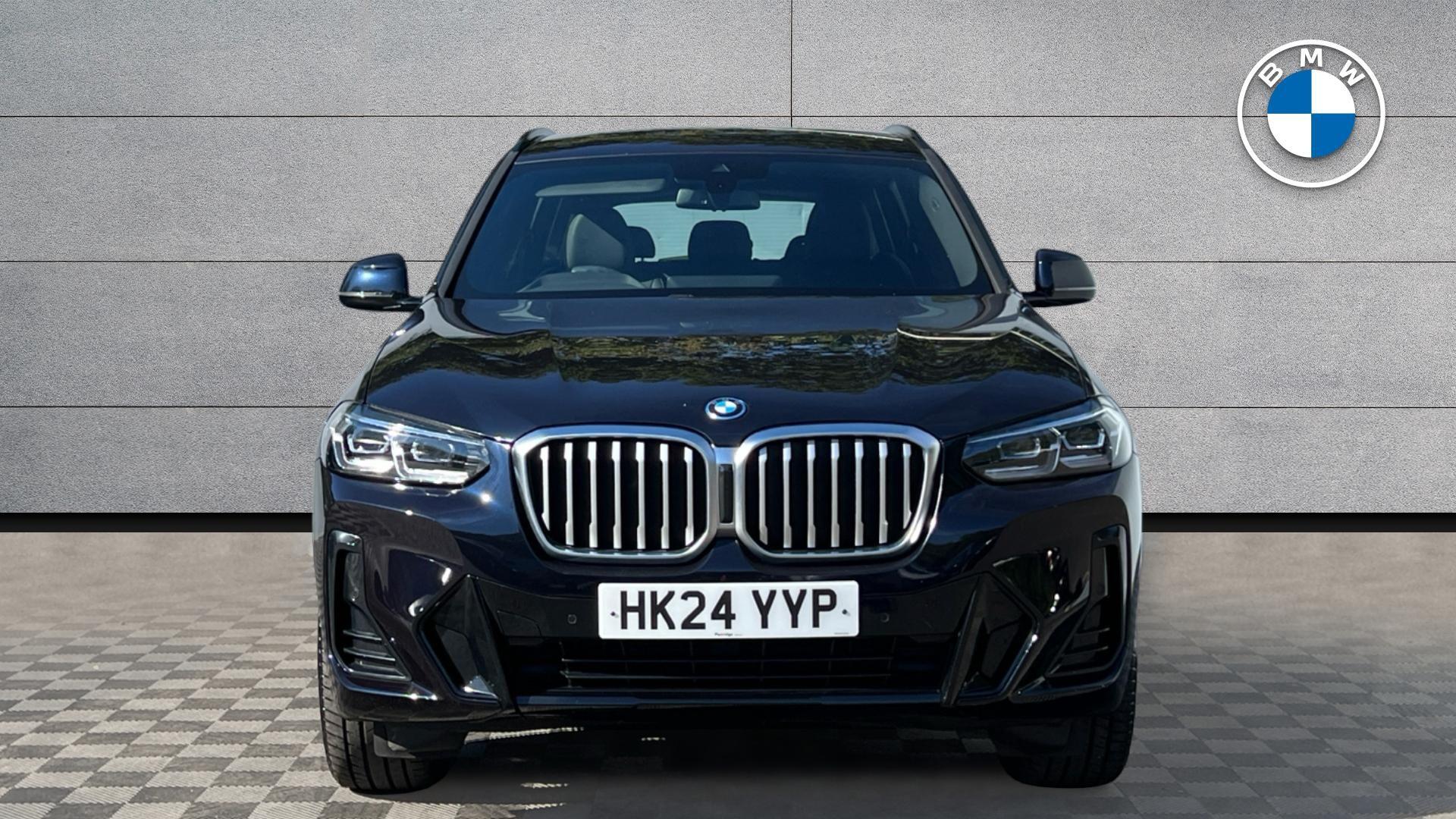 BMW X3 view 16