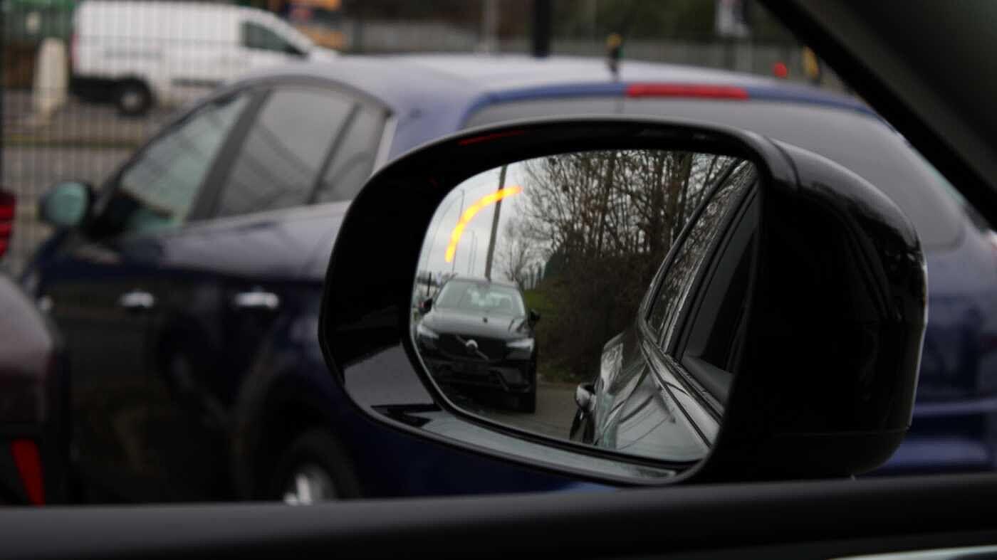 Volvo XC60 view 32