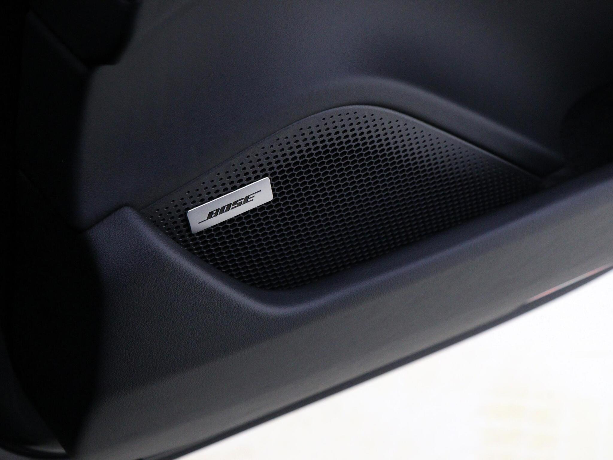 Porsche Taycan view 32