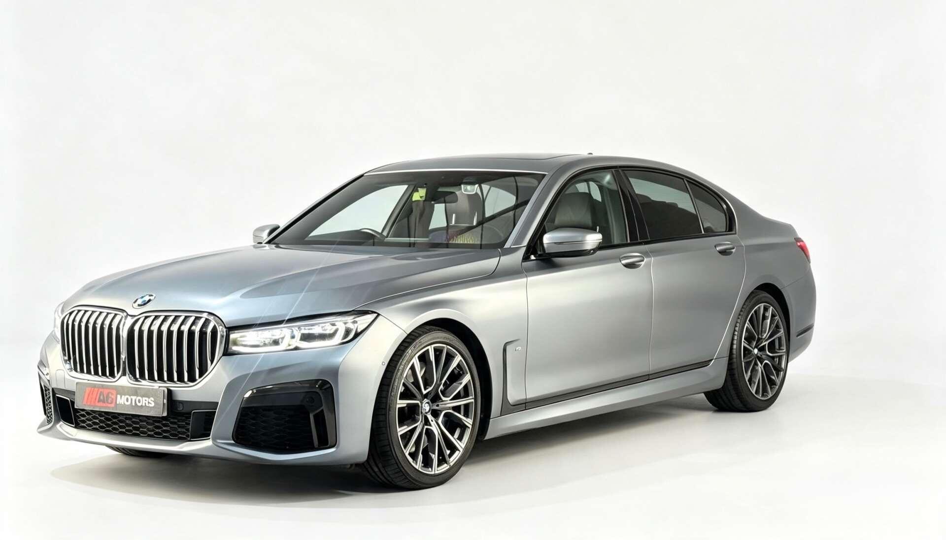 BMW 7 Series view 7