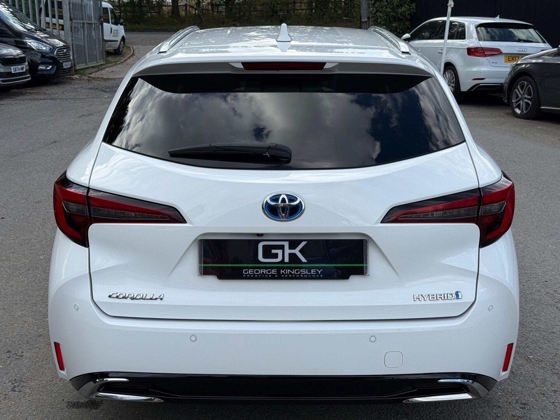 Toyota Corolla view 8