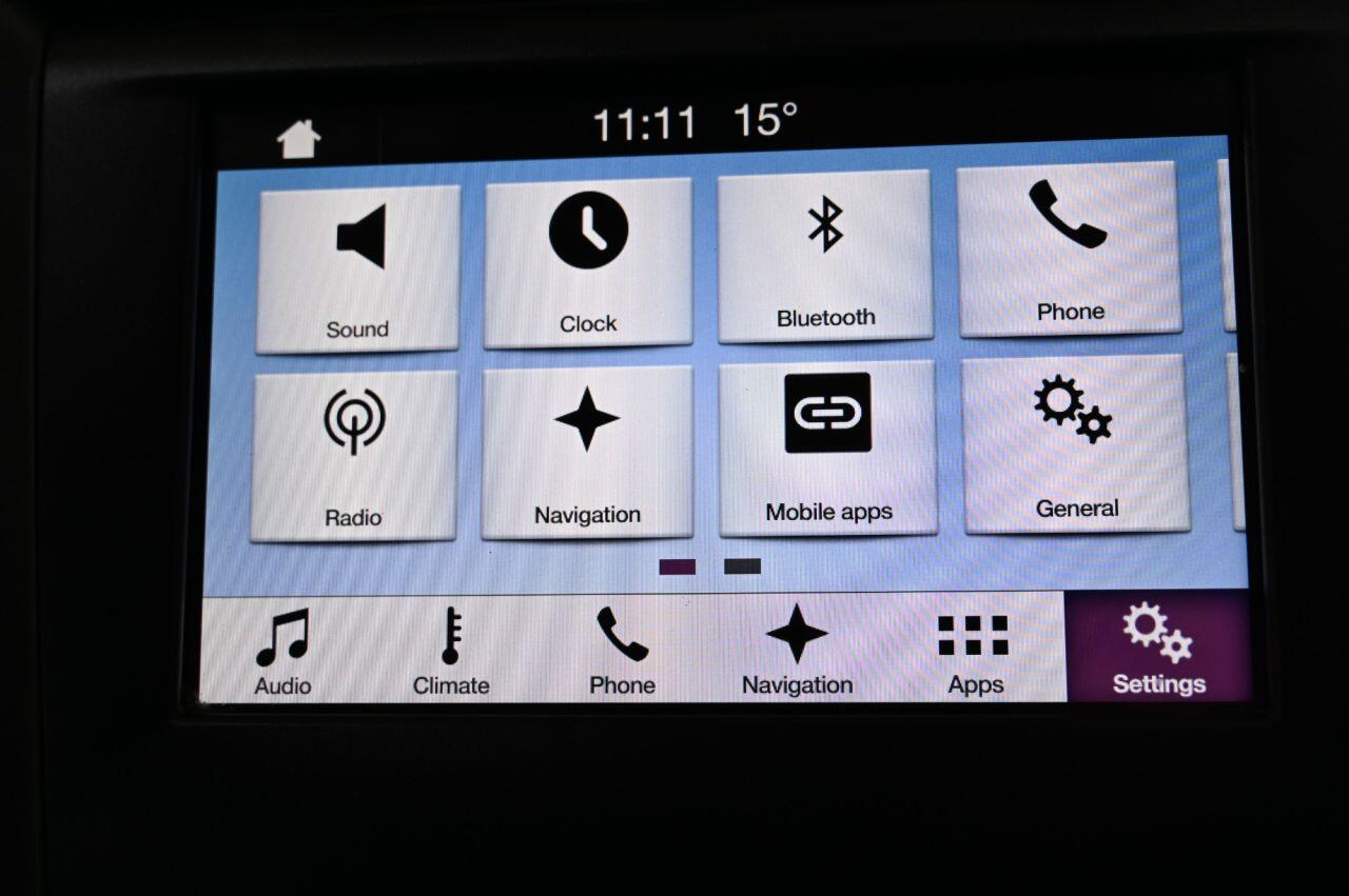 Ford Mondeo view 28