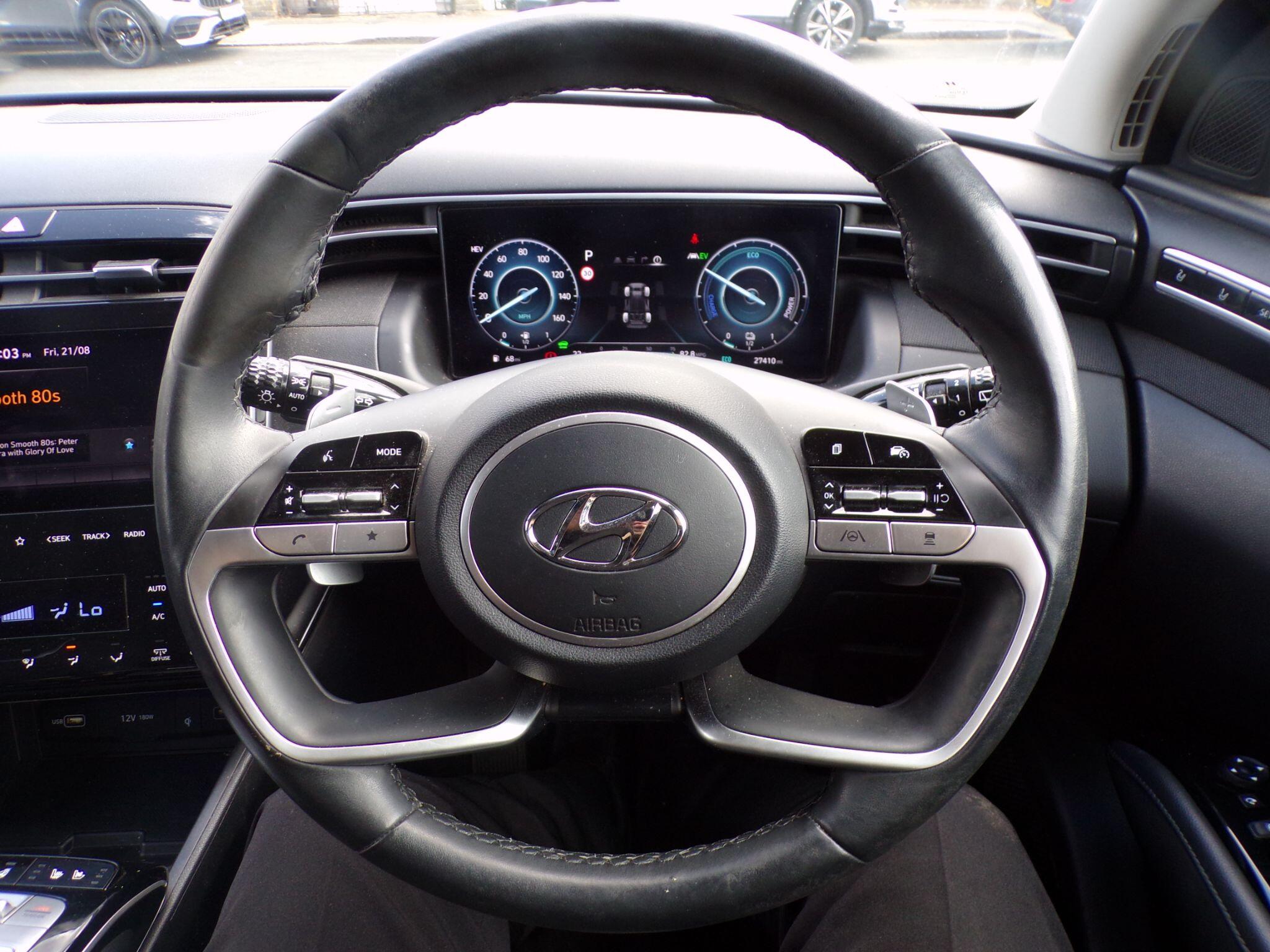 Hyundai Tucson view 25