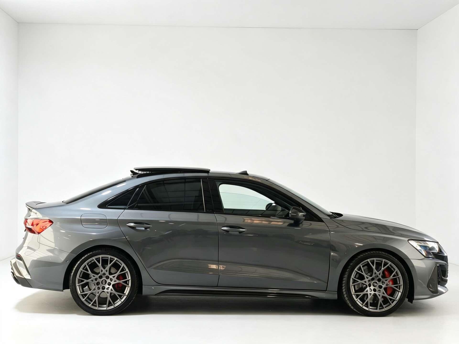 Audi RS3 view 12