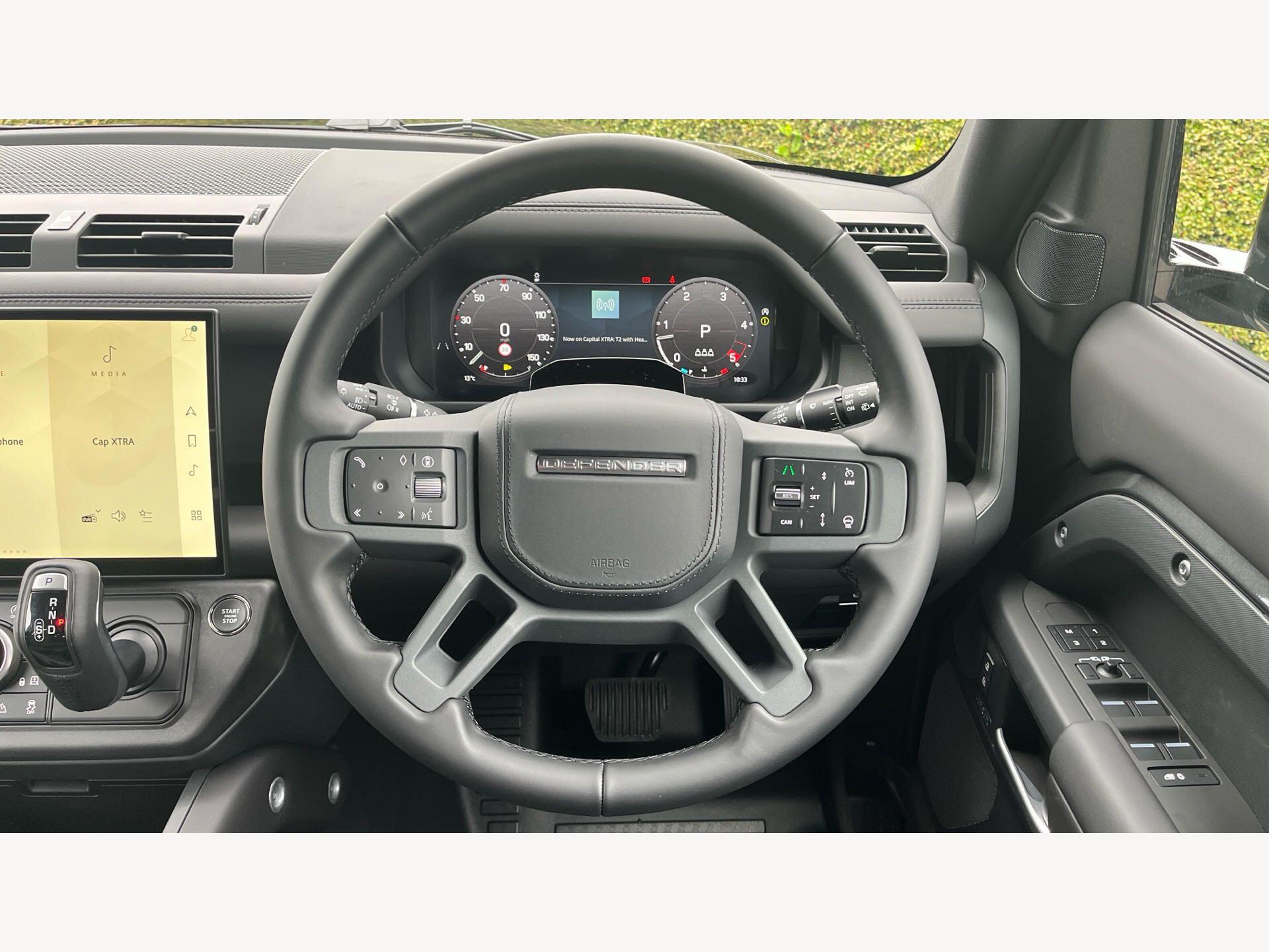 Land Rover Defender view 18
