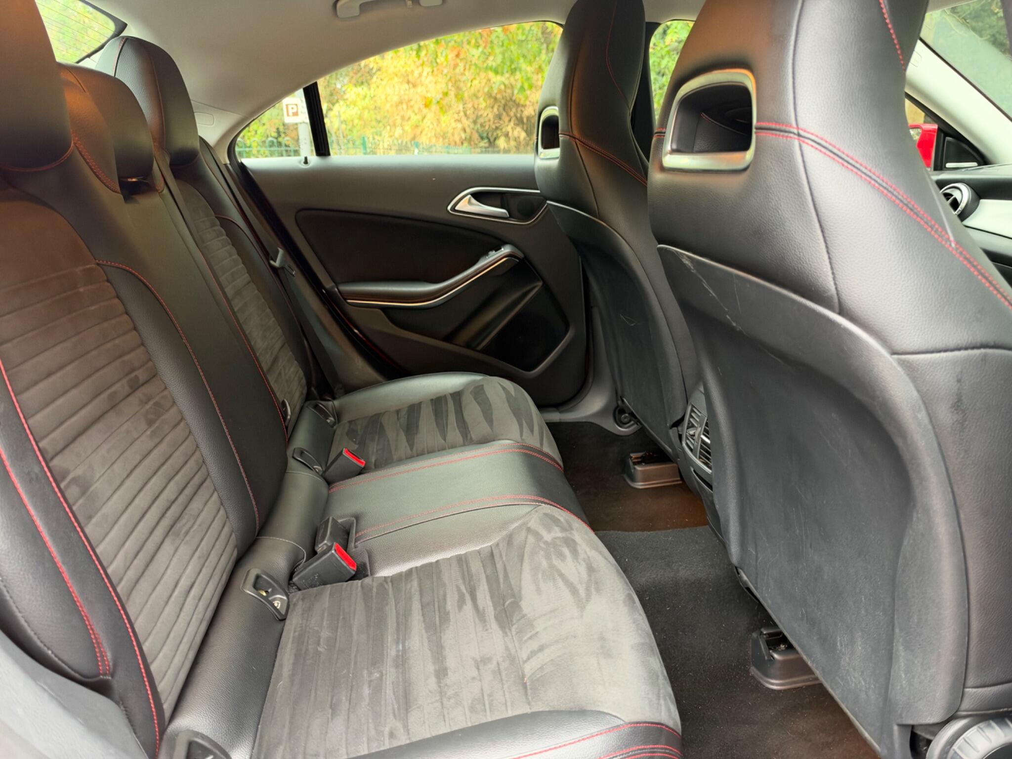 Mercedes-Benz CLA view 17
