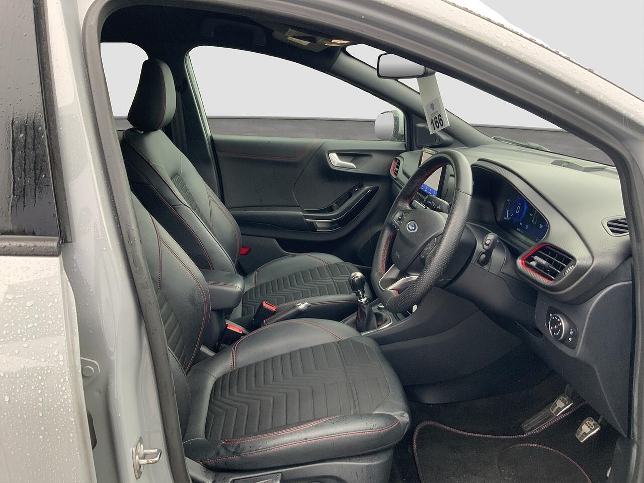 Ford Puma view 12