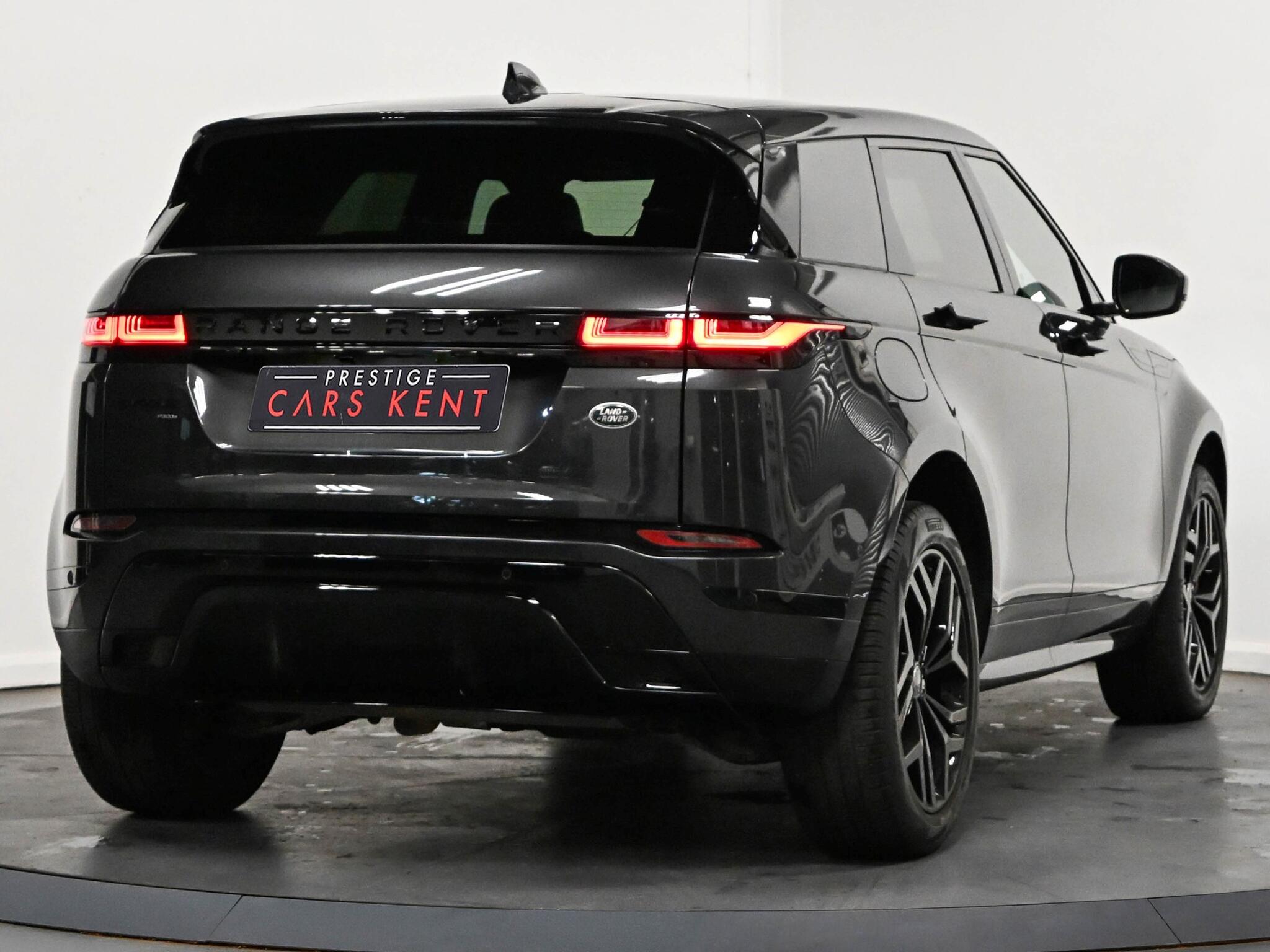 Land Rover Range Rover Evoque view 27