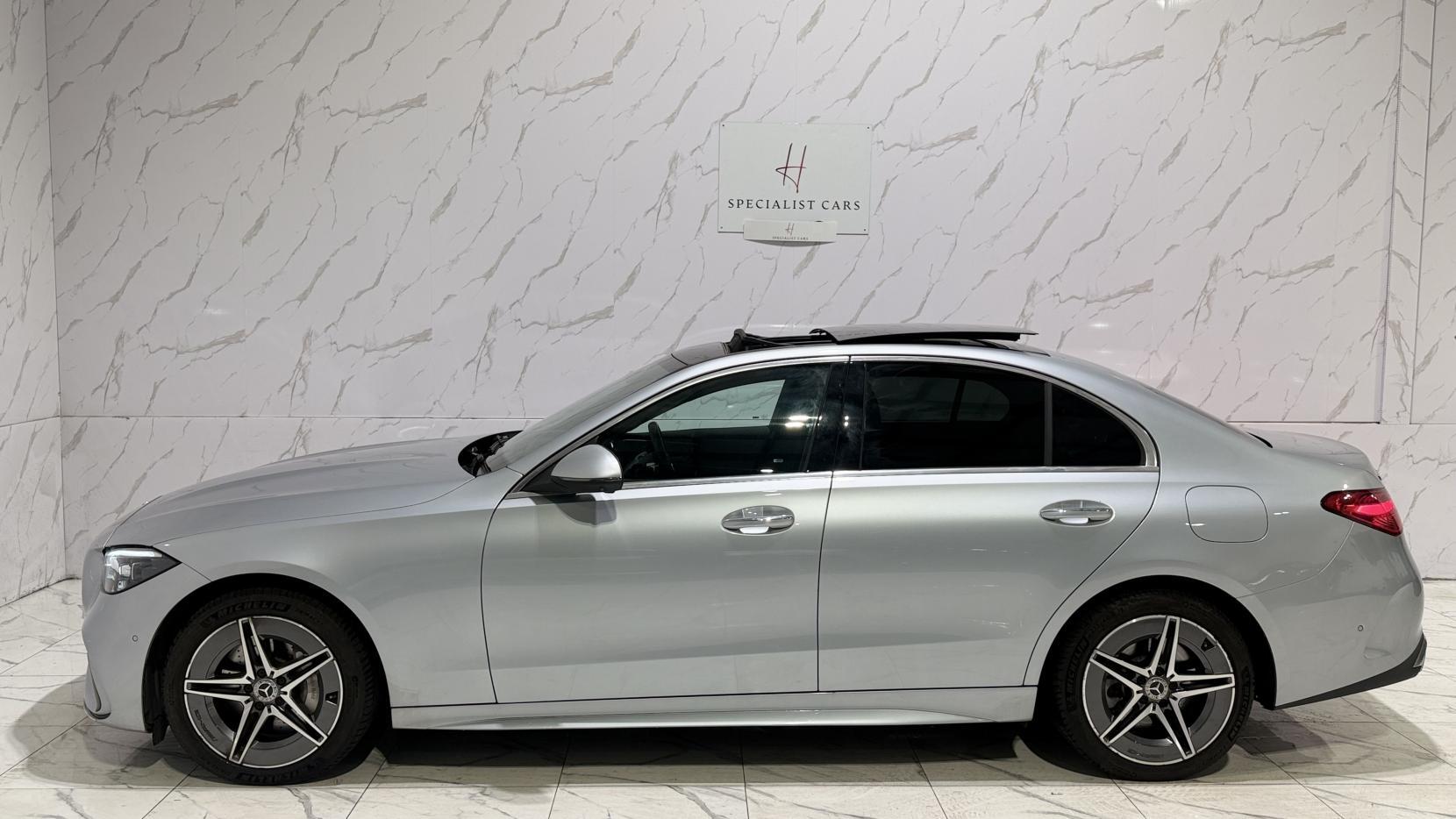 Mercedes-Benz C-Class view 6