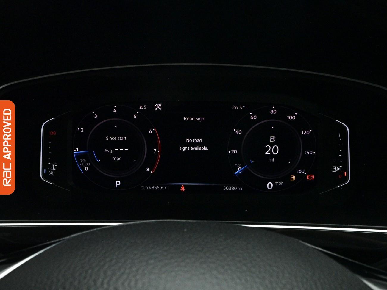 Volkswagen Tiguan view 11