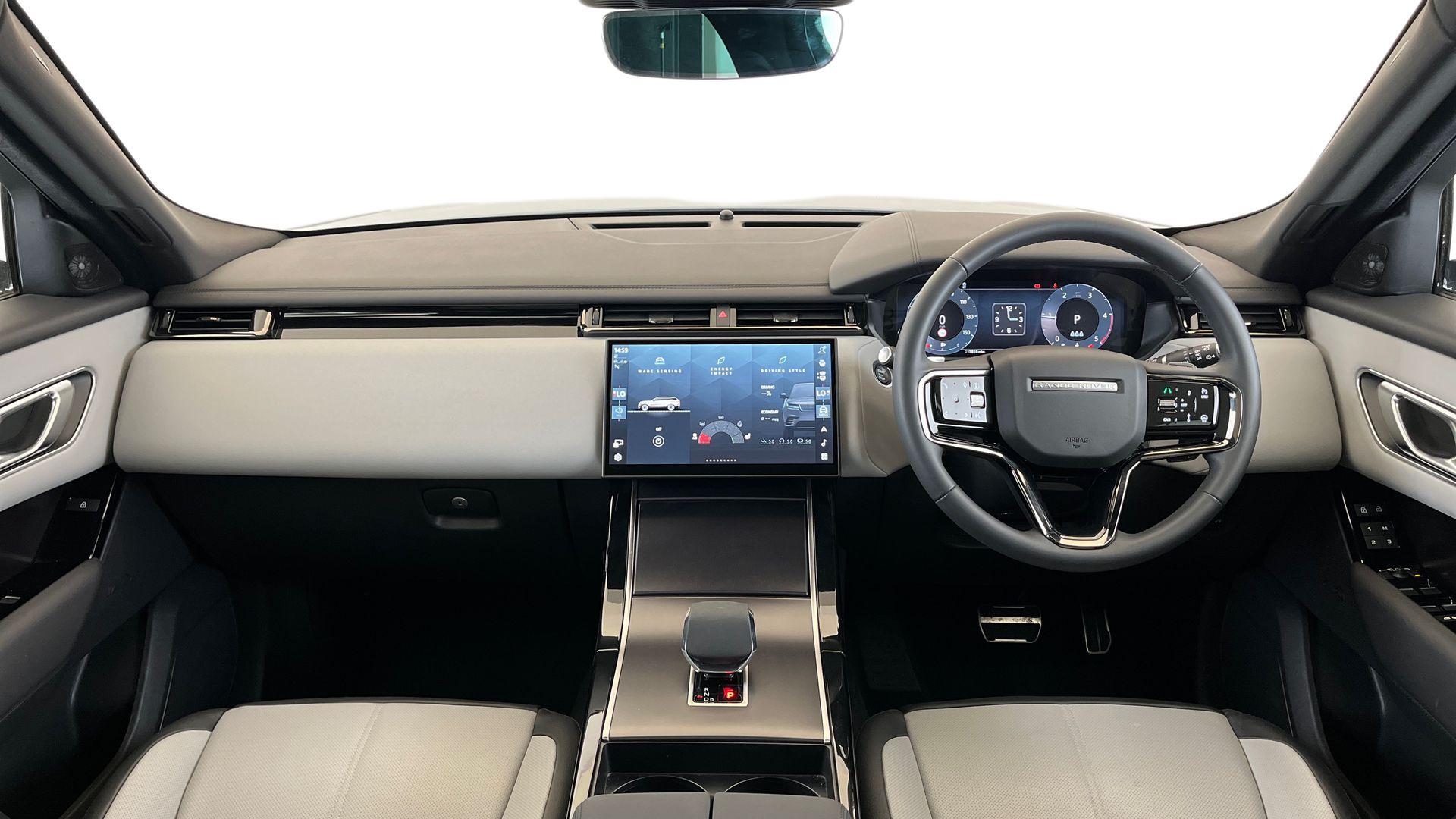 Land Rover Range Rover Velar view 9