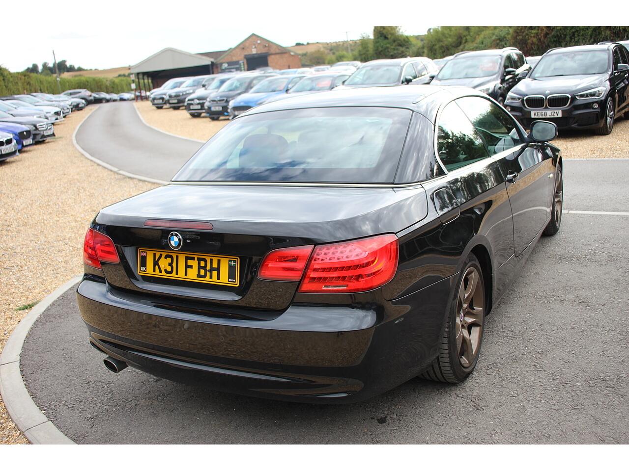 BMW 3 Series view 10
