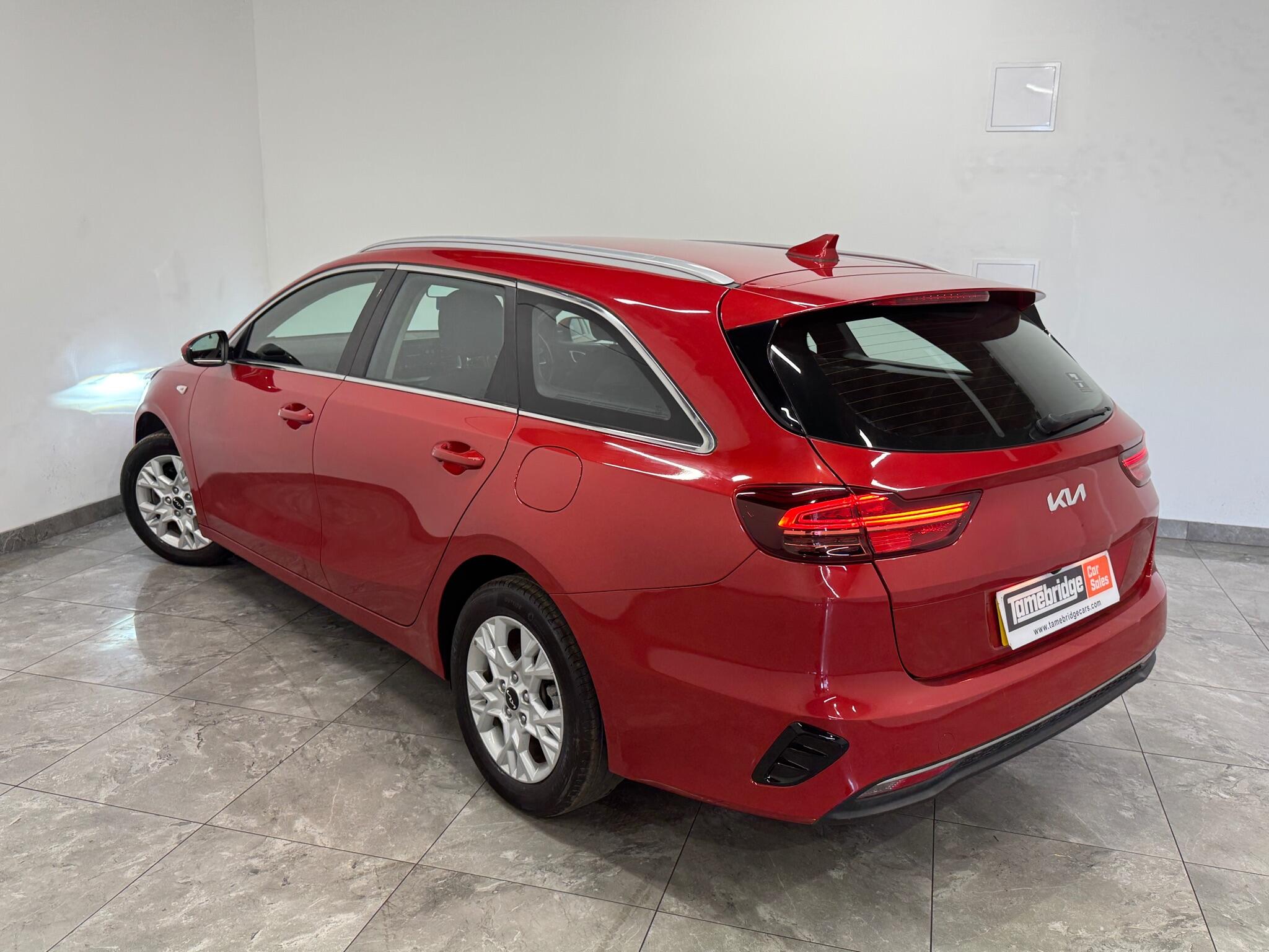 Kia Ceed view 5